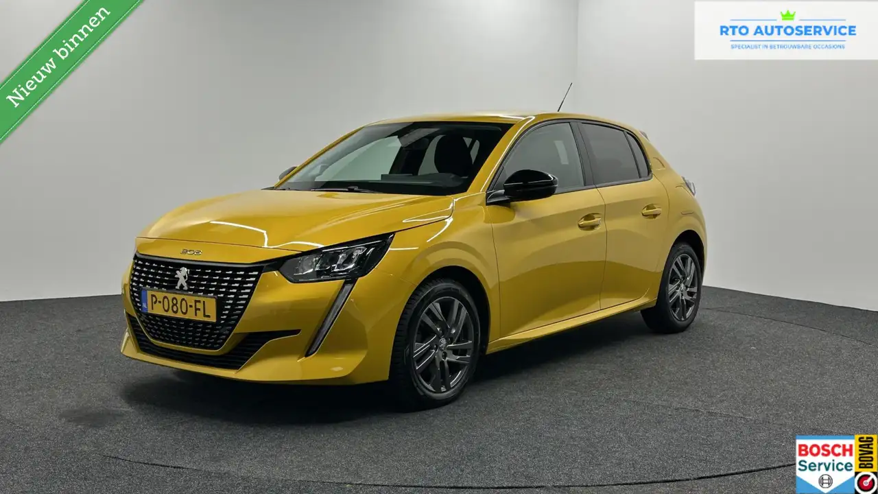 Peugeot 208 1.2 PureTech Active Pack CRUISE NAVIGATIE CARPLAY