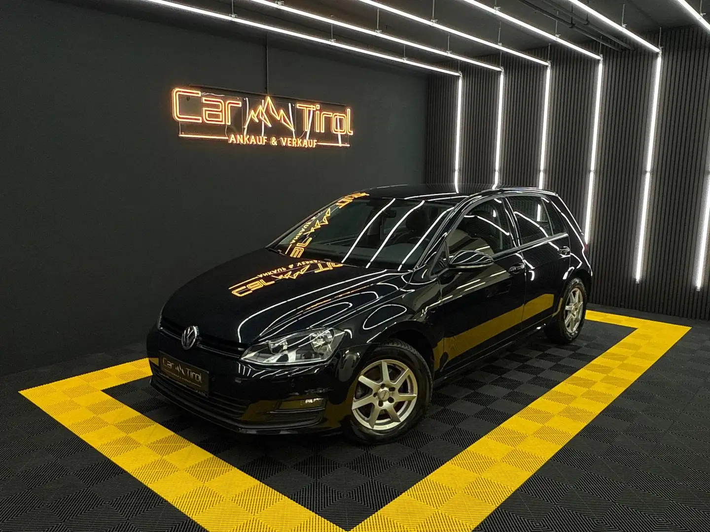 Volkswagen Golf Comfortline BMT Noir - 2