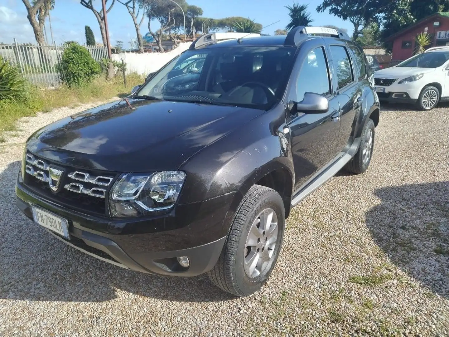 Dacia Duster 1.5 dCi 110 CV EDC S&S 4x2 Serie Speciale Brave2 Nero - 2