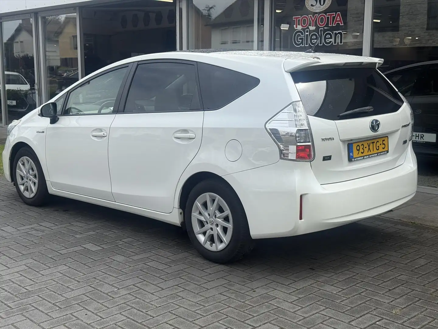 Toyota Prius+ Prius Wagon 1.8 Full Hybrid Aspiration | Navigatie White - 2