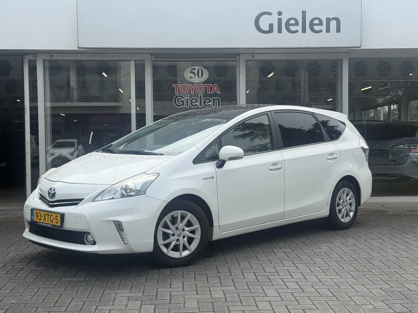 Toyota Prius+ Prius Wagon 1.8 Full Hybrid Aspiration | Navigatie White - 1