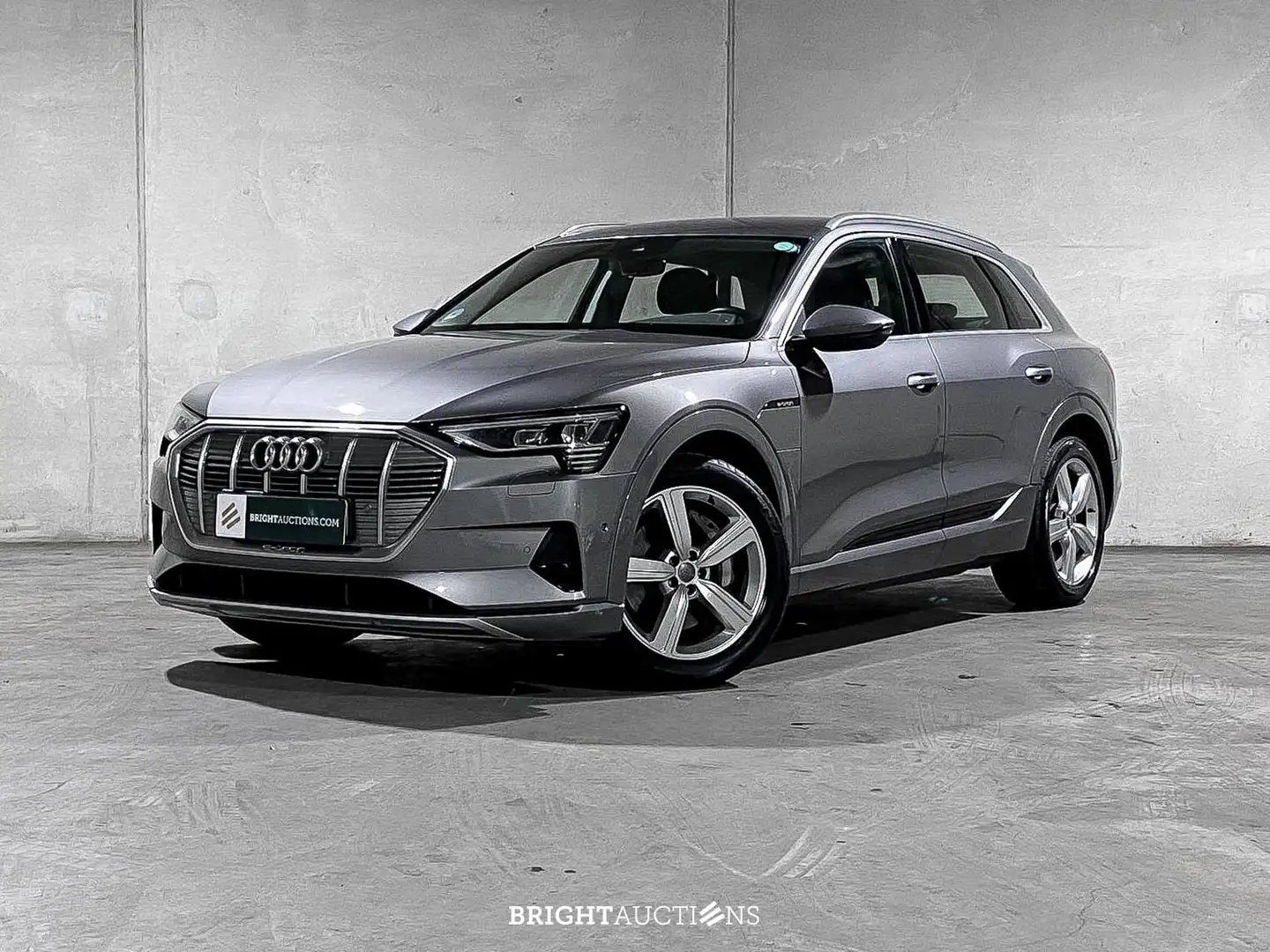 Audi e-tron 50 Quattro Launch Edition 71 kWh Grijs - 1