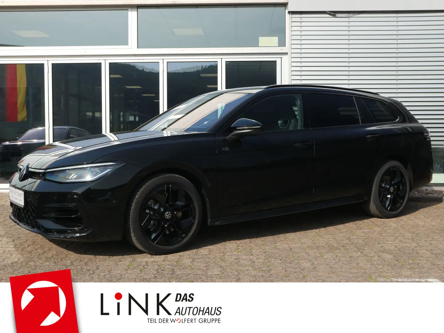 Volkswagen Passat Variant Passat R-Line 2,0 l TSI OPF 4MOTION (265 PS) DSG Negro - 1
