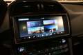 Jaguar F-Pace 2.0 D AWD R-SPORT / PANO / CAMERA / FULL Schwarz - thumbnail 16