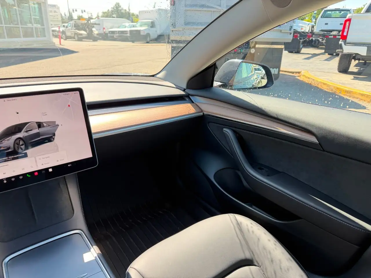 Tesla Model 3 fotografie Tesla Model 3