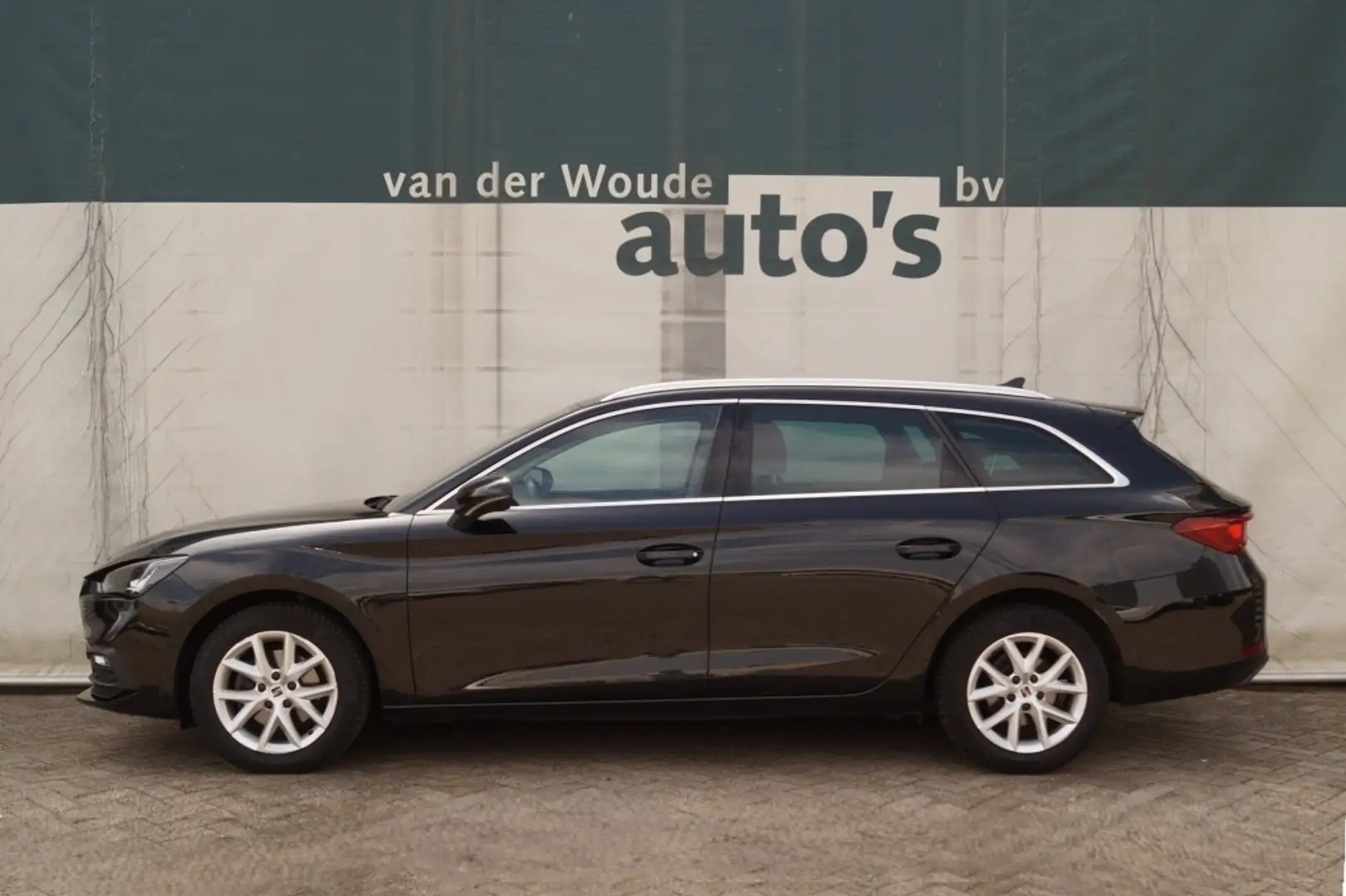 SEAT Leon ST 1.0 TSI Style Launch Edition -NAVI-ECC-PDC- Zwart - 1
