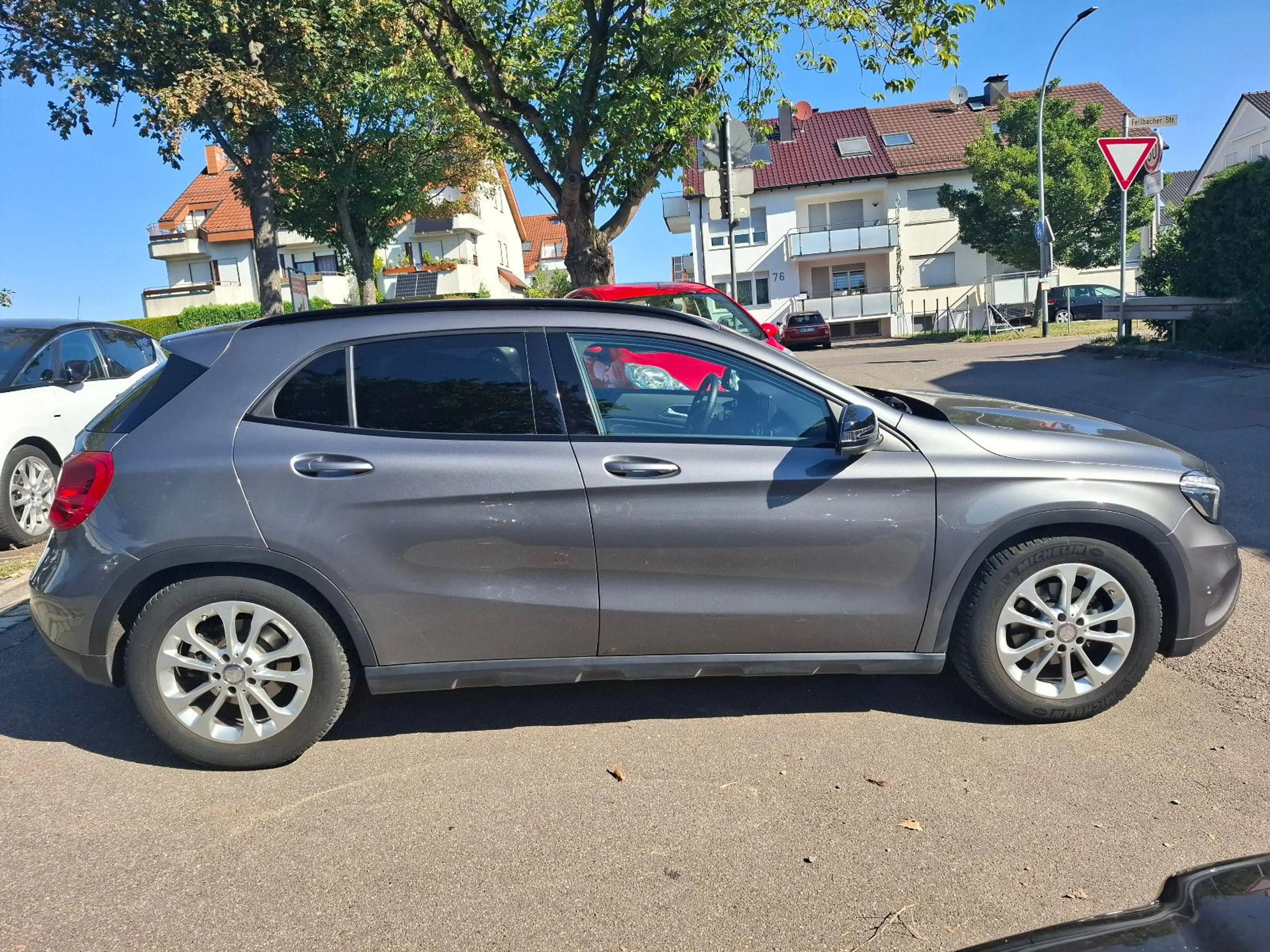 Mercedes-Benz GLA 200 GLA GLA 200 Automatikgetriebe* — photo 5