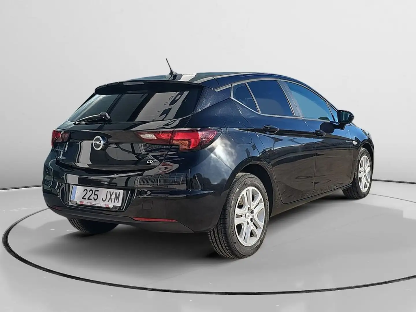 Opel Astra Dynamic Negro - 2