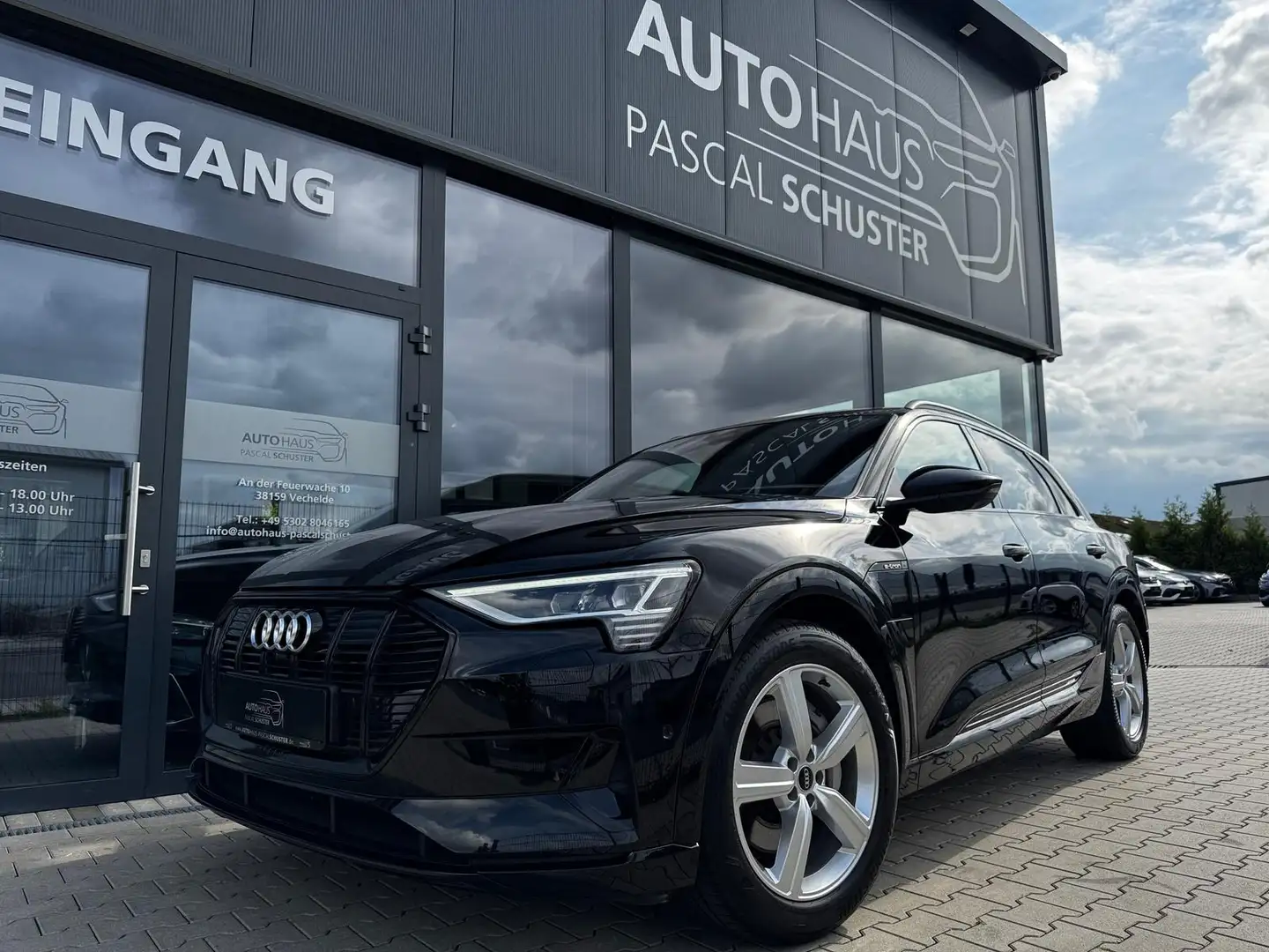 Audi e-tron 50 quattro/LUFT/LEDER/360°KAMERA/BLACK/ Schwarz - 1