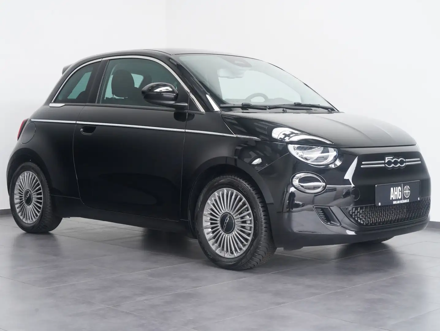 Fiat 500e 87KW/42kWh/DC-LADEN/CARPLAY/DAB/SOH Negro - 2