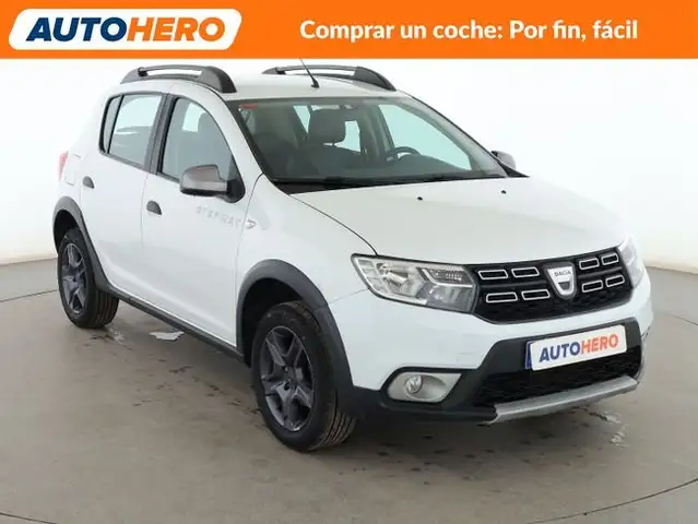 Dacia Sandero view 8