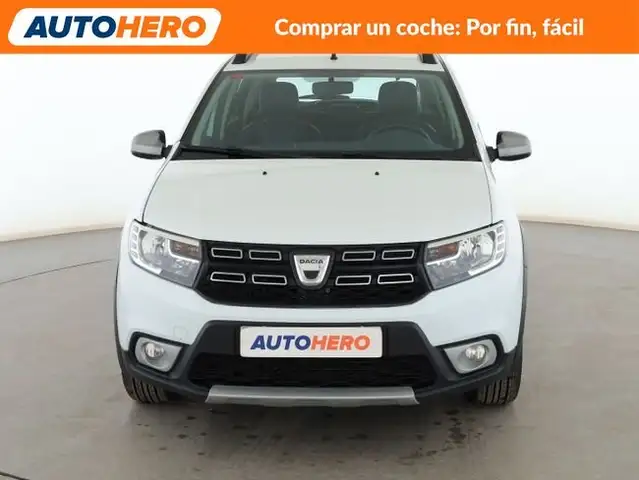Dacia Sandero view 9