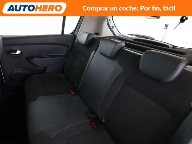 Dacia Sandero view 15