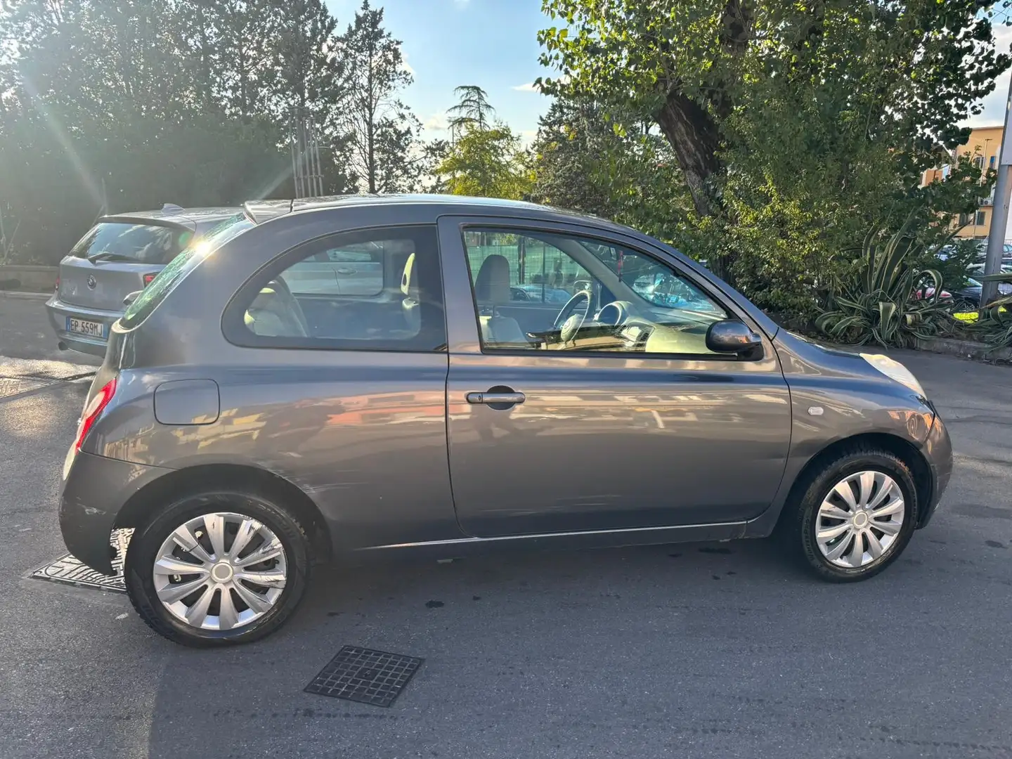 Nissan Micra Micra III 20033p 1.5d Tekna 82cv Grau - 2