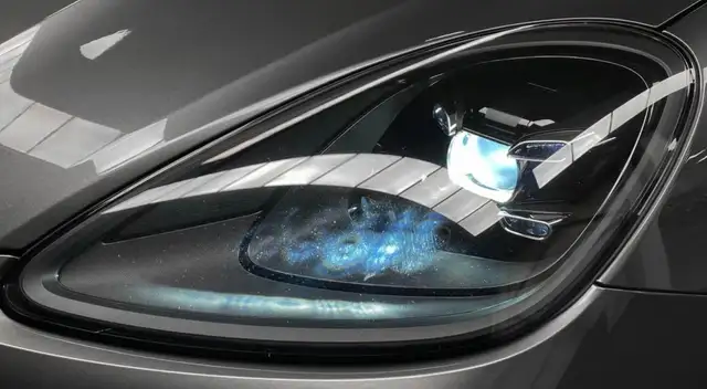 Porsche Cayenne view 8