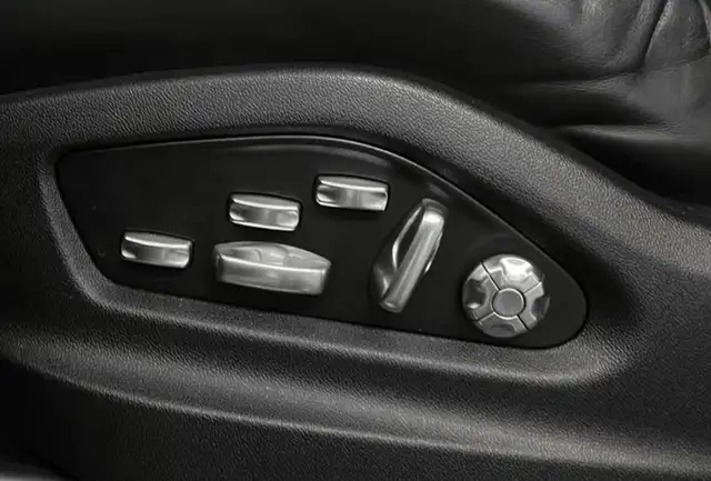 Porsche Cayenne view 21