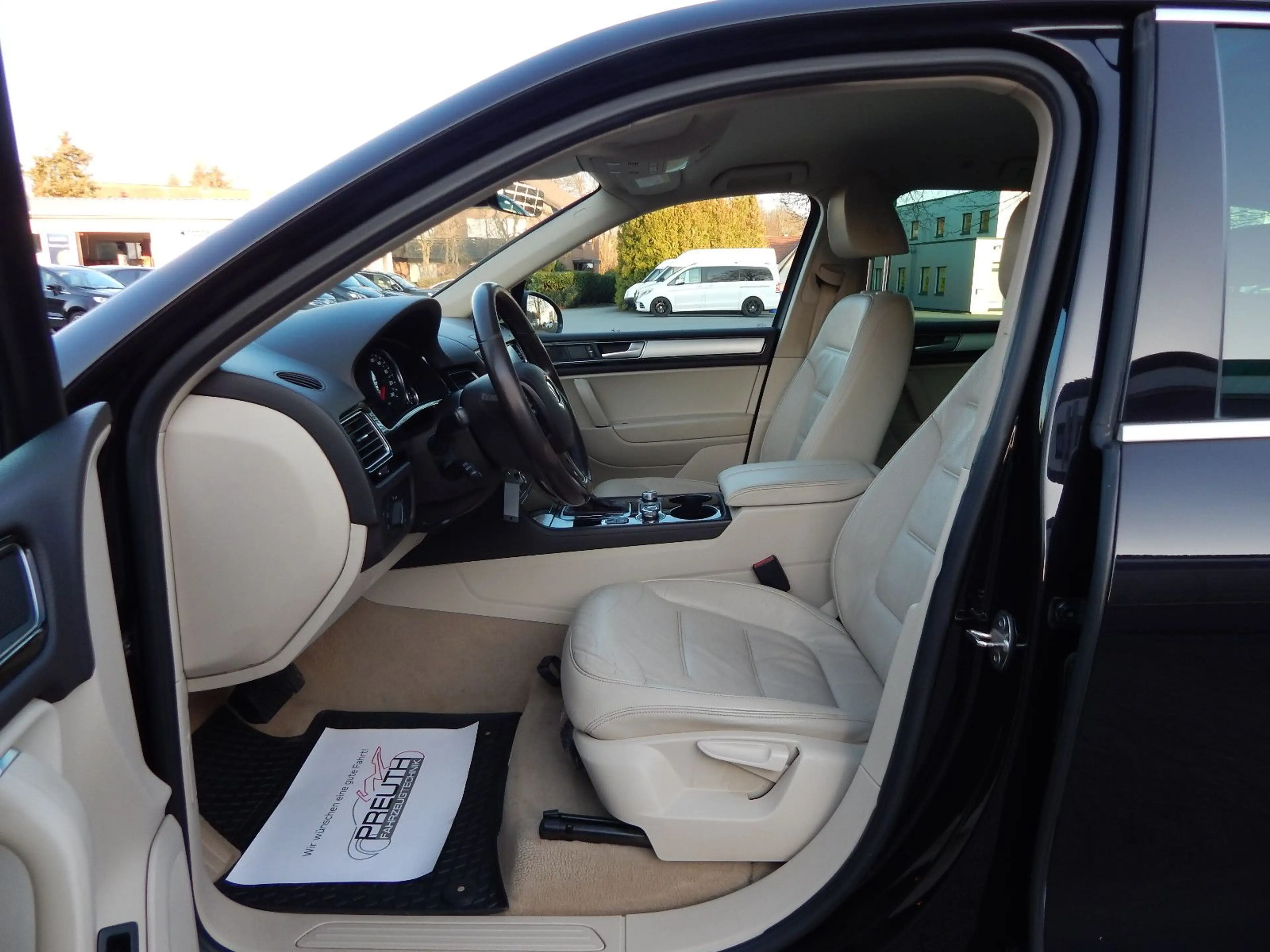 Volkswagen Touareg V6 TDI Terrain Tech~2.Hd~LEDER~LUFT~AHK — photo 15