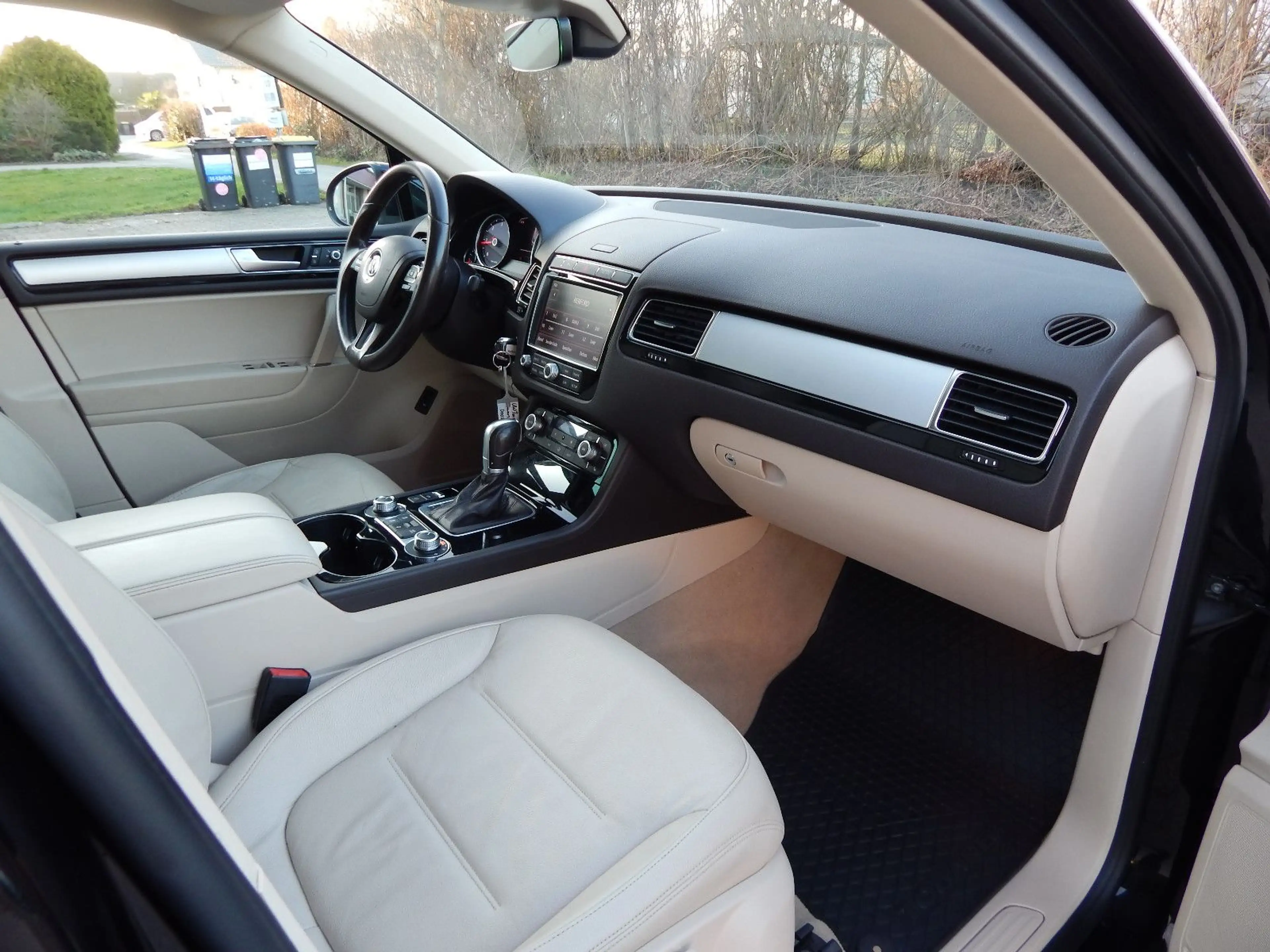 Volkswagen Touareg V6 TDI Terrain Tech~2.Hd~LEDER~LUFT~AHK — photo 18