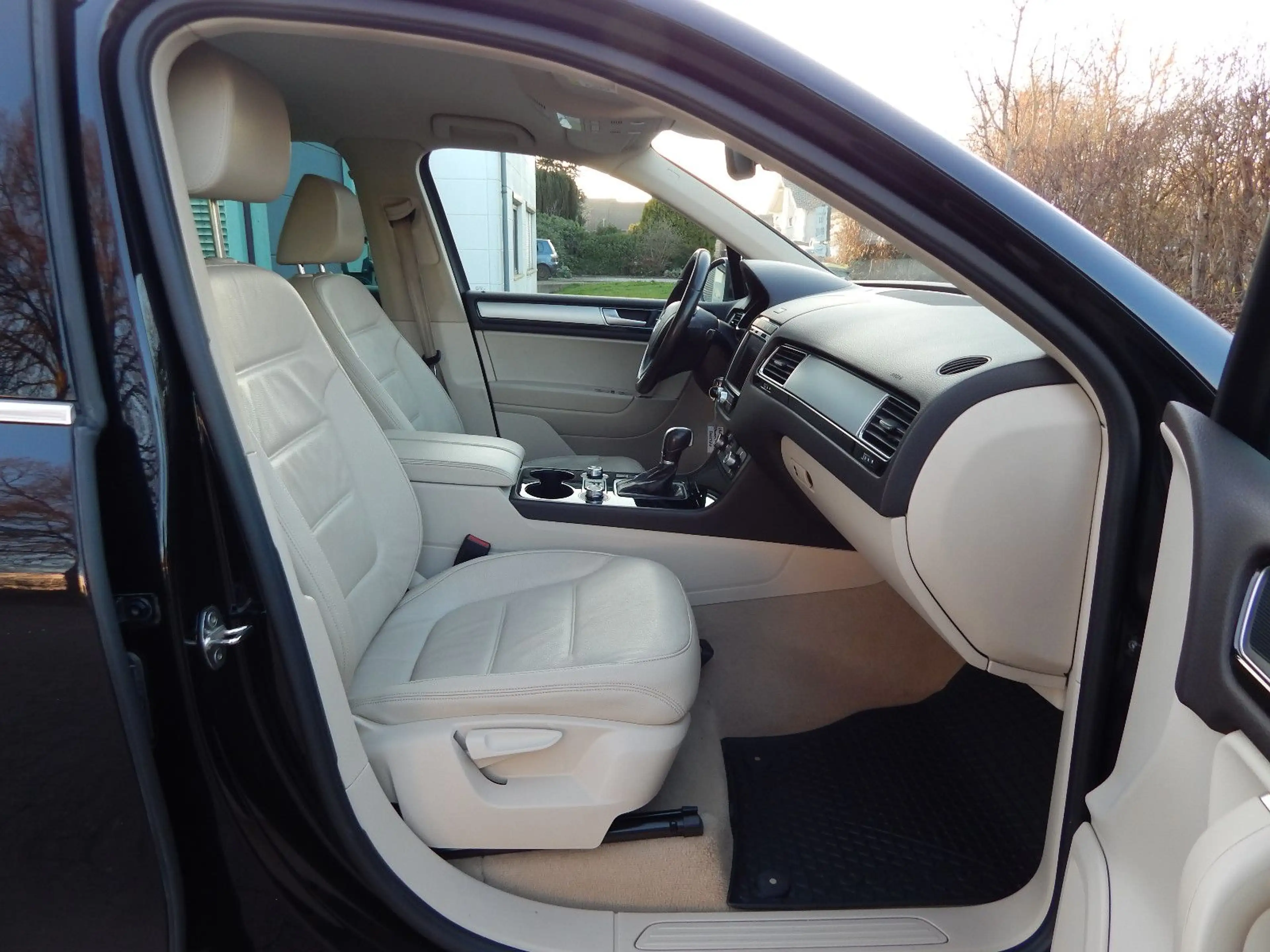 Volkswagen Touareg V6 TDI Terrain Tech~2.Hd~LEDER~LUFT~AHK — photo 19