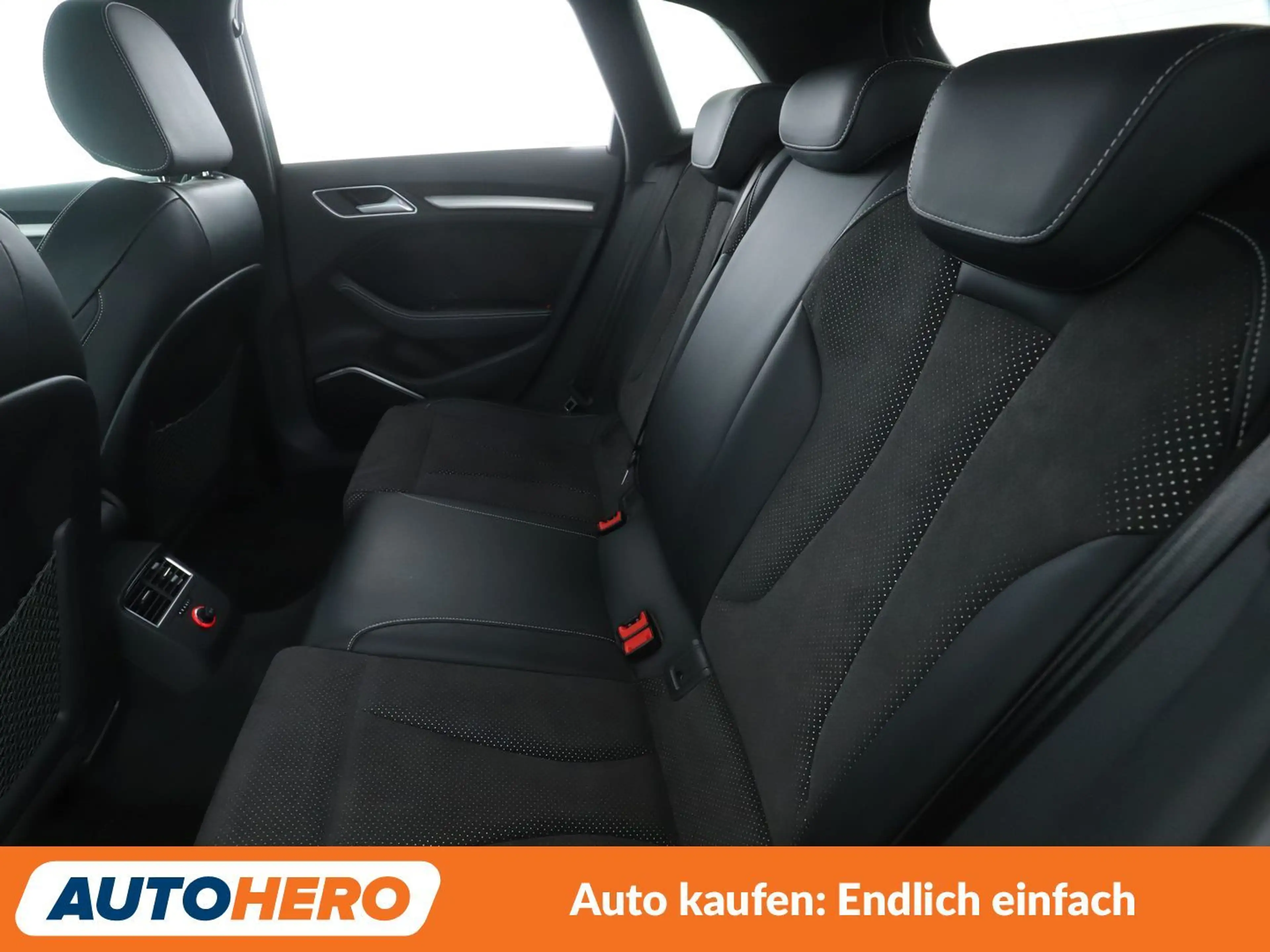Audi A3 1.8 TFSI quattro S line Sportpaket Aut.*NAVI* — photo 14