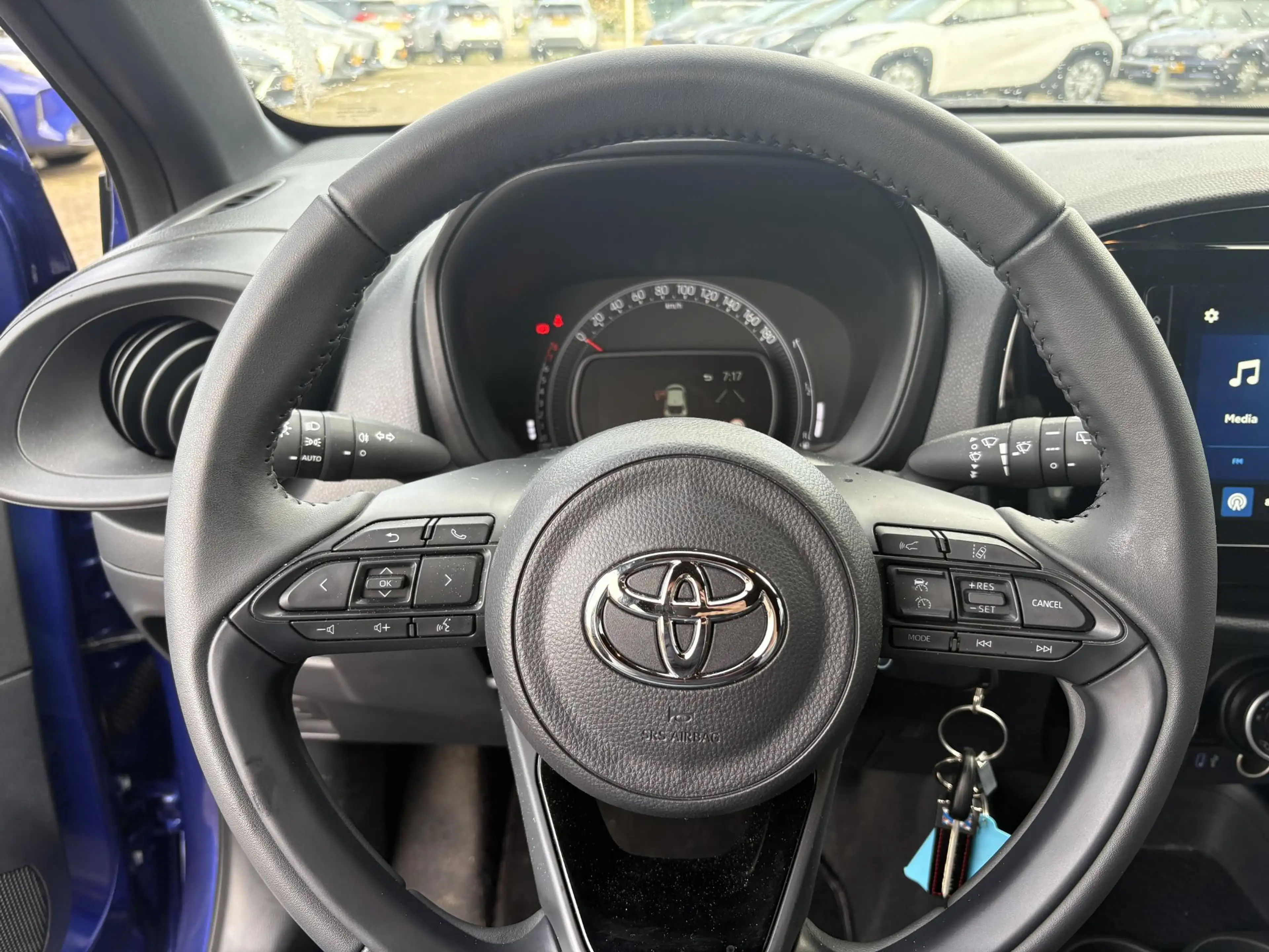 Toyota Aygo X 1.0 VVT-i MT Play uitleen voor Thomas — photo 12