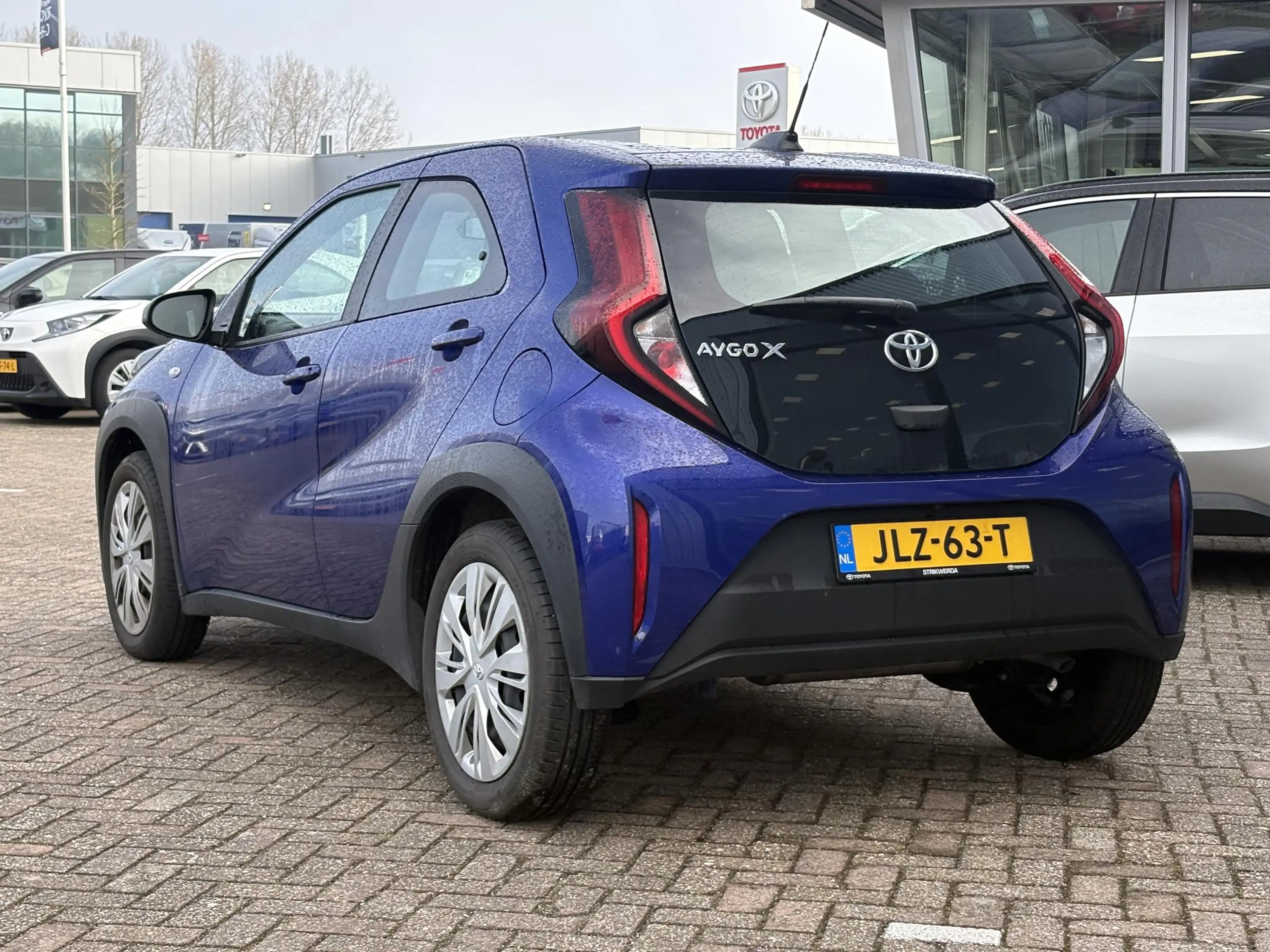 Toyota Aygo X 1.0 VVT-i MT Play uitleen voor Thomas — photo 4