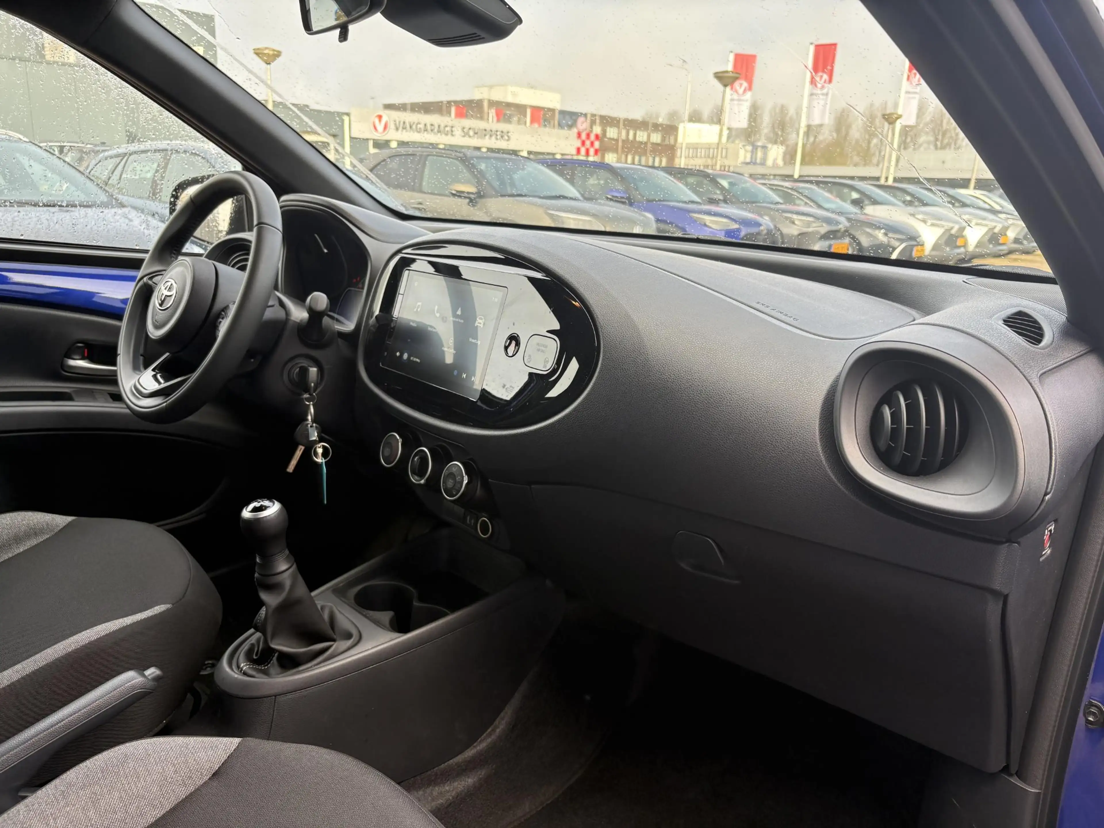 Toyota Aygo X 1.0 VVT-i MT Play uitleen voor Thomas — photo 7