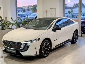 68,8kWh Standard Range 258CV Takumi