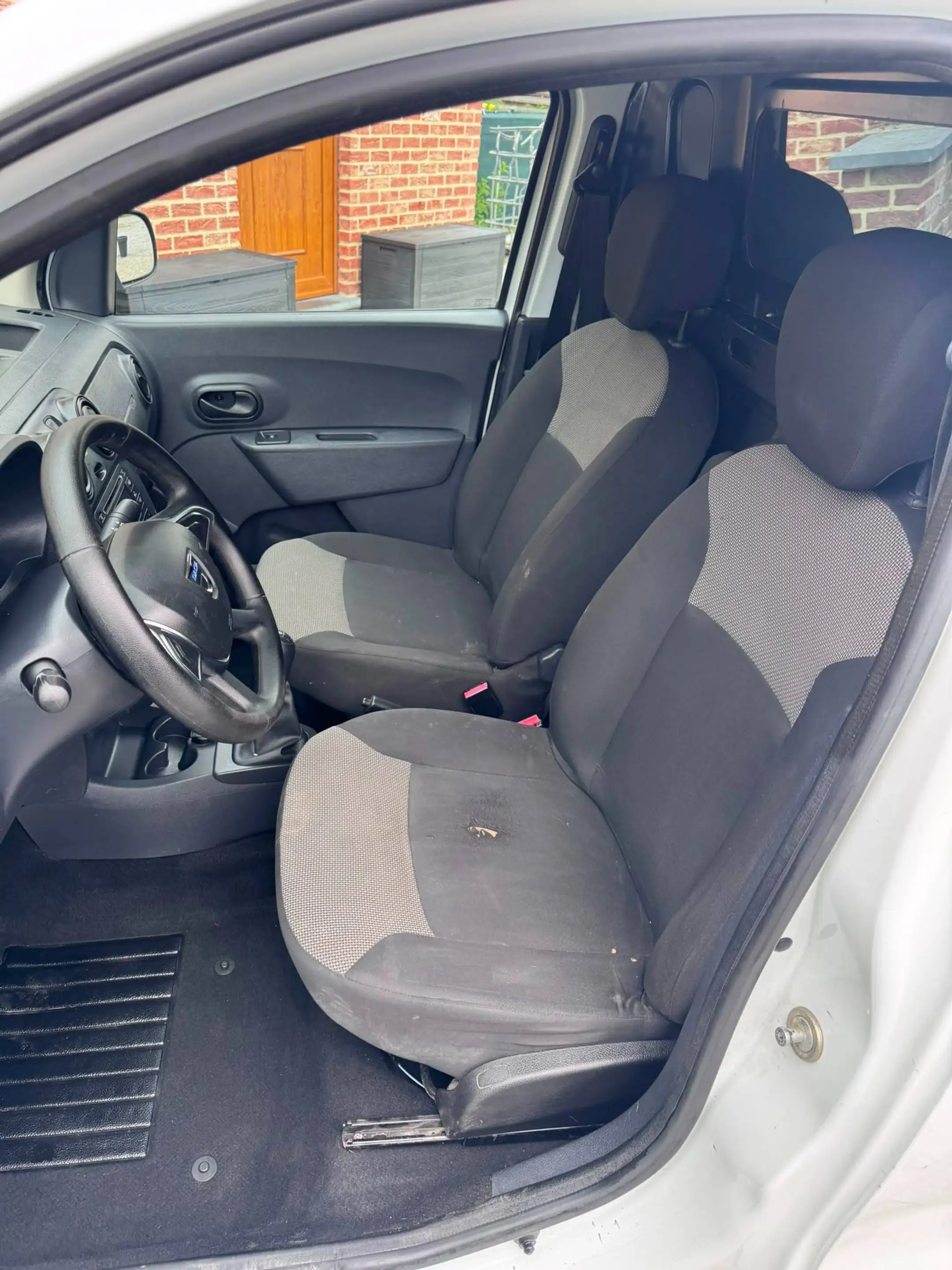Dacia Dokker Utilitaire — photo 2
