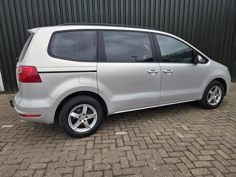 SEAT Alhambra 1.4 TSI Reference — photo 7