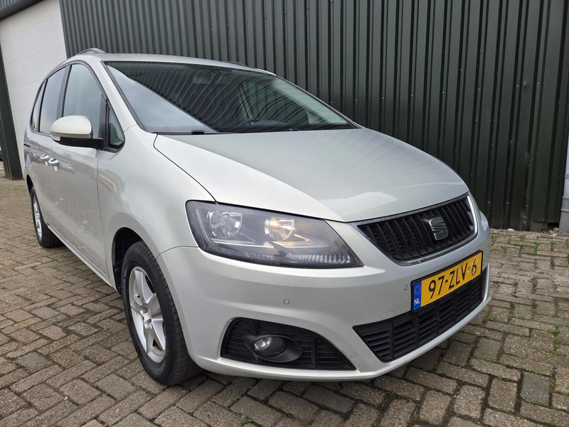 SEAT Alhambra 1.4 TSI Reference — photo 9