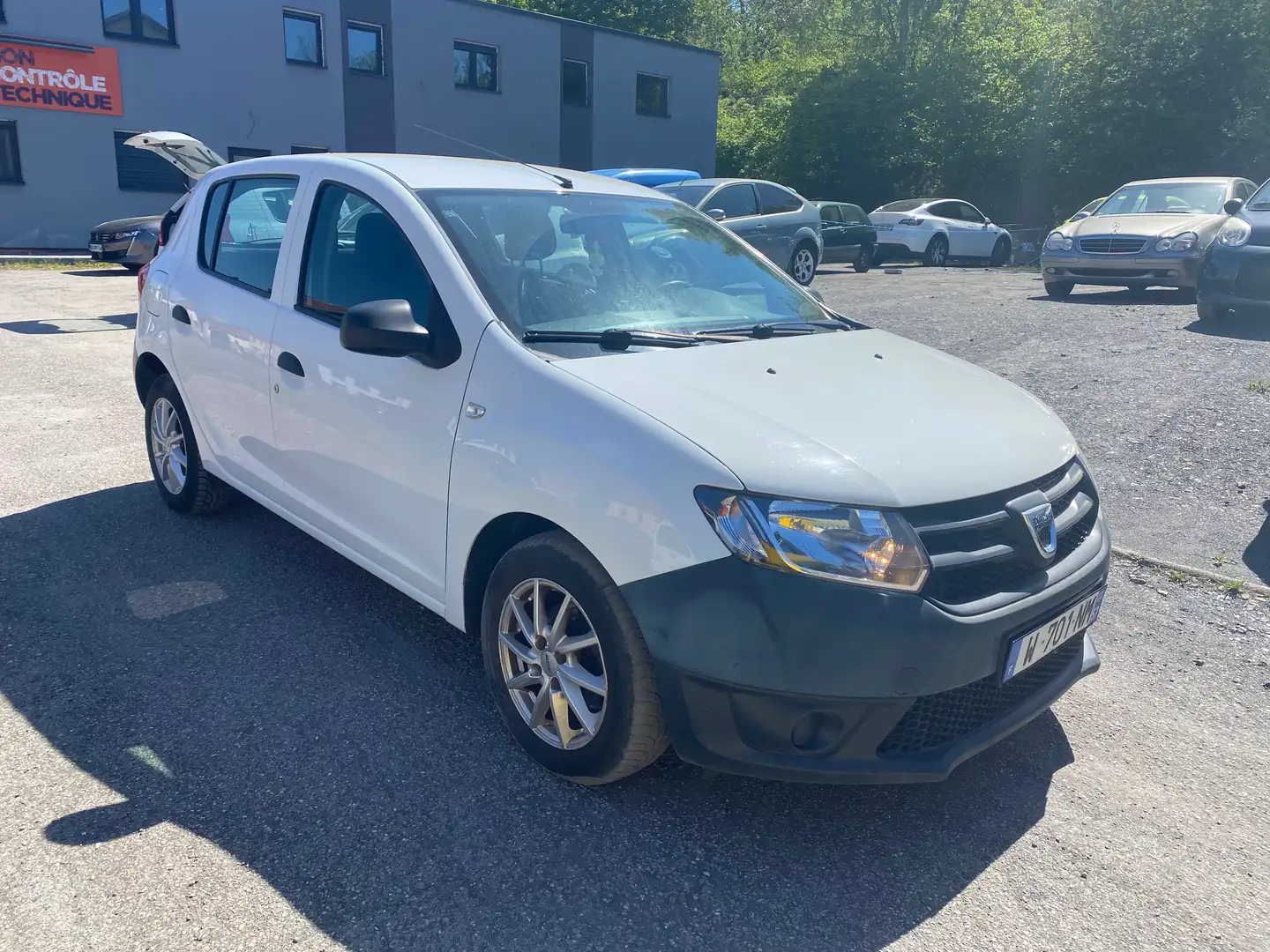 Dacia Sandero Sandero 1.2 16V 75 Ambiance Weiß - 1