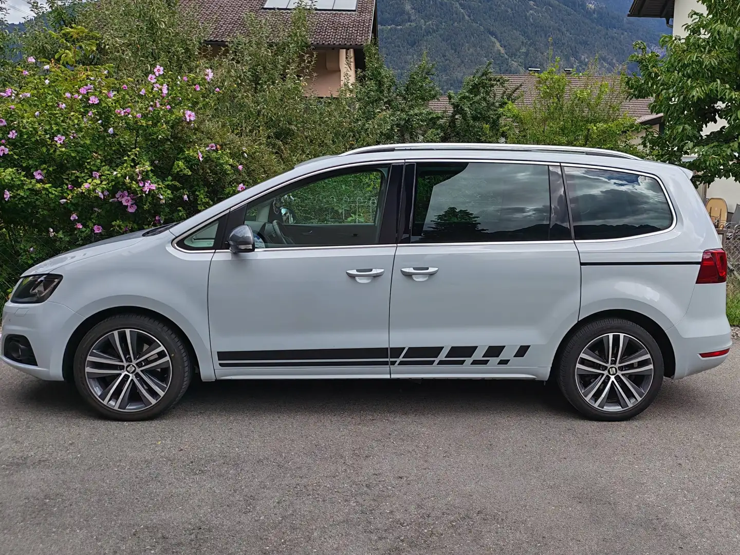 SEAT Alhambra Alhambra FR 1,4 TSI DSG FR Line Weiß - 1