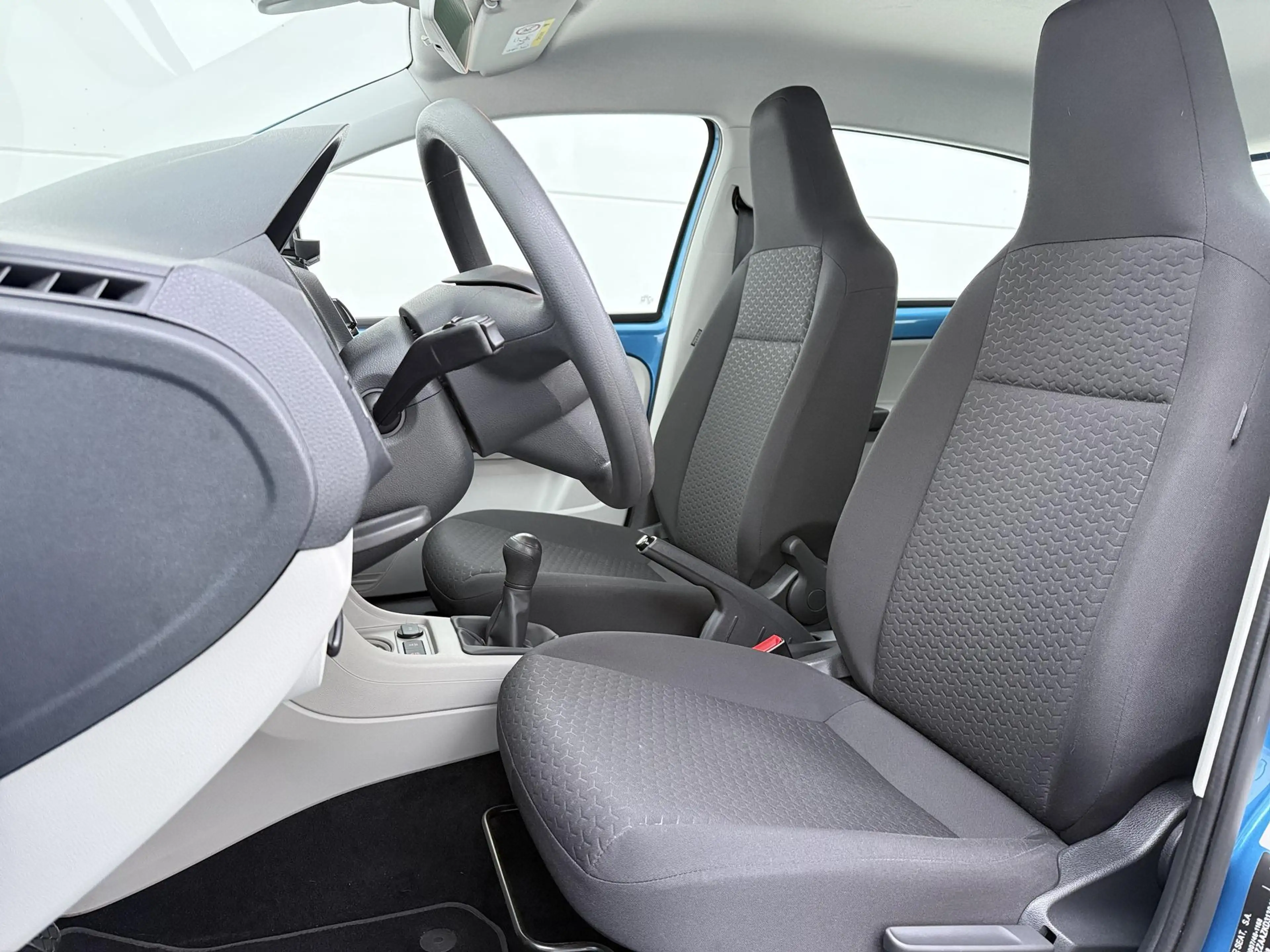 SEAT Mii 1.0 Style | Parkeerhulp | Stoelverwarming | Airco — photo 4