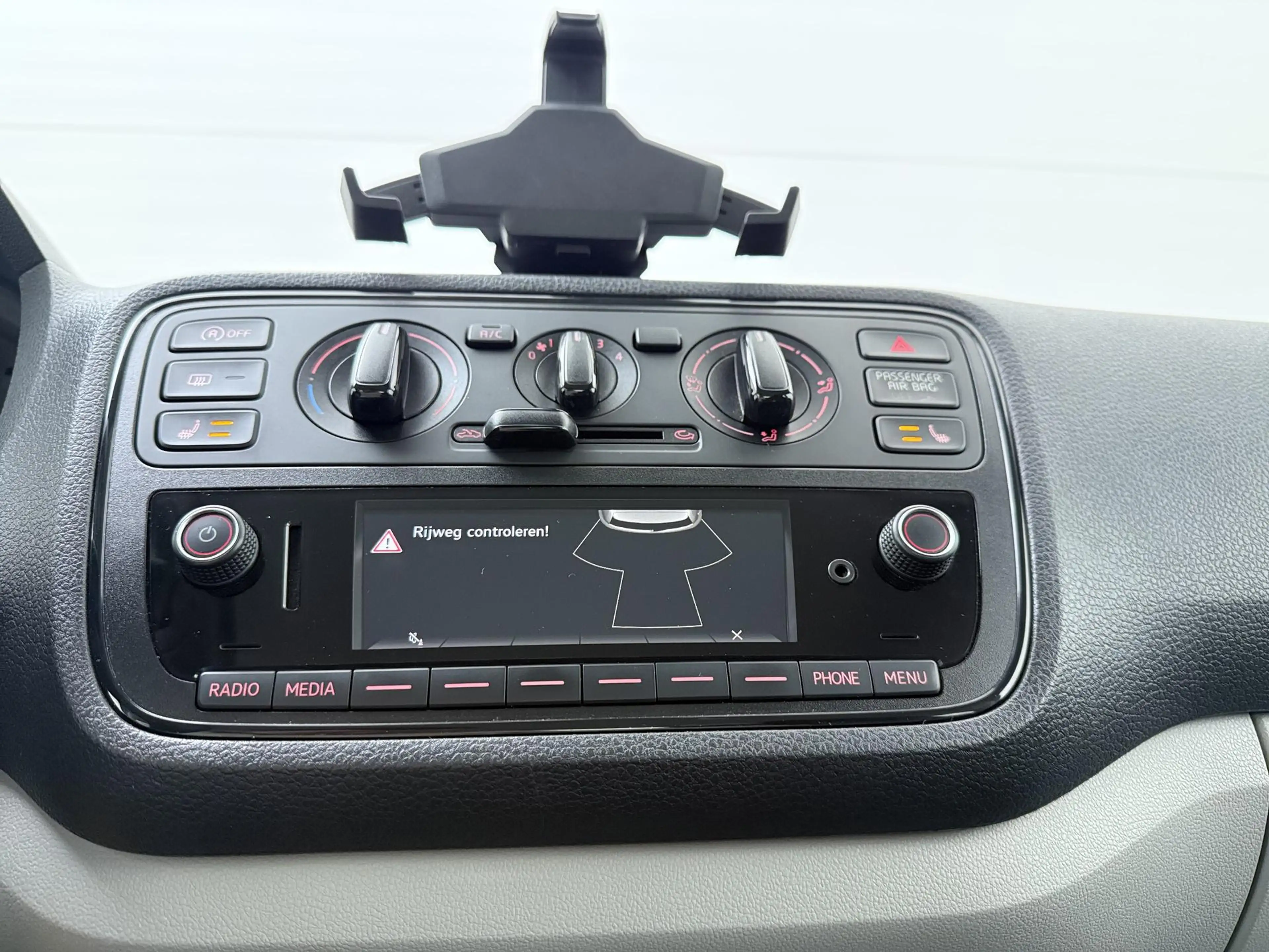 SEAT Mii 1.0 Style | Parkeerhulp | Stoelverwarming | Airco — photo 9