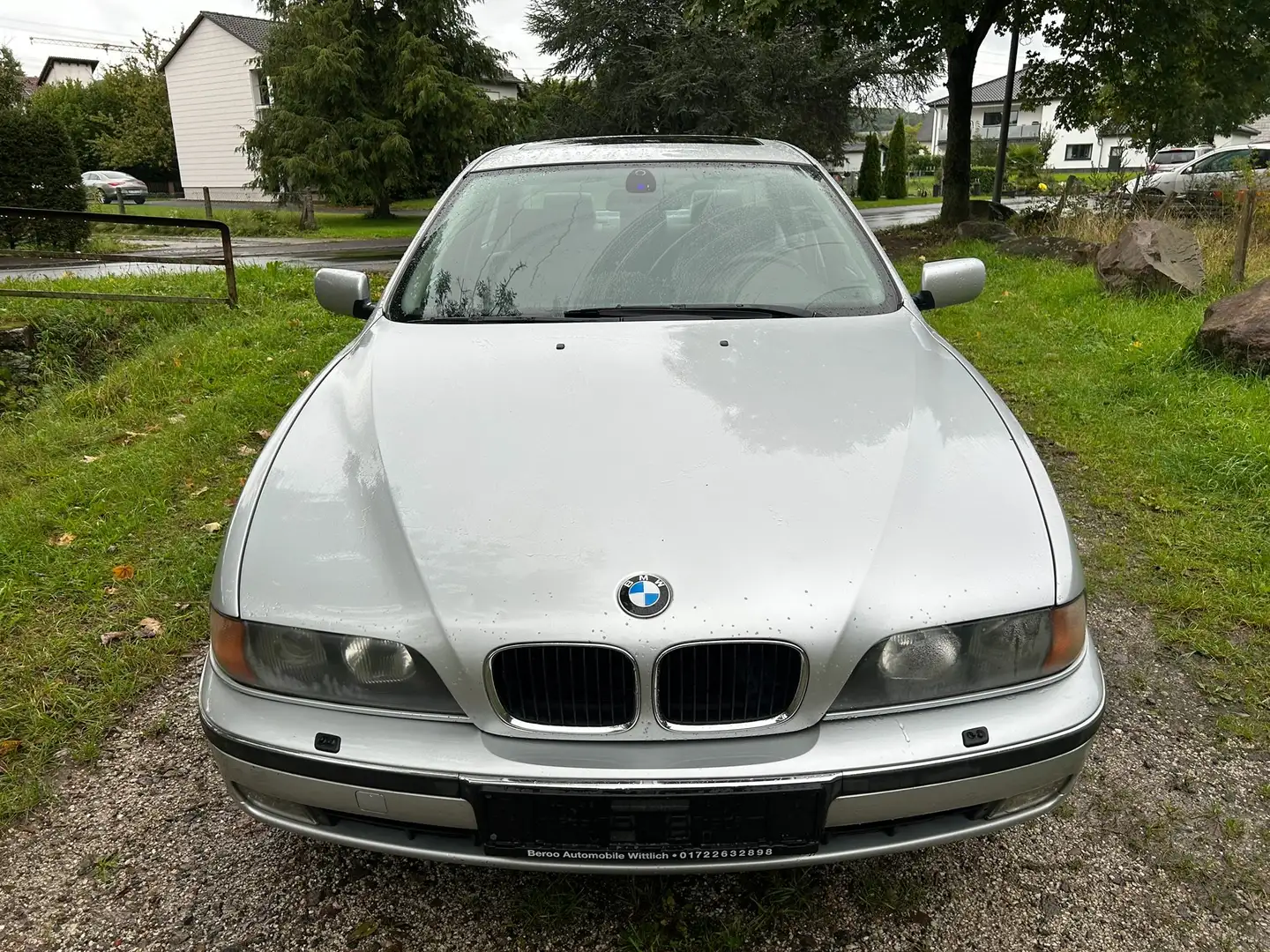 BMW 523 5er 523i - 2.5 - Tüv-Asu: 09-2027 - Automatik - Silber - 2