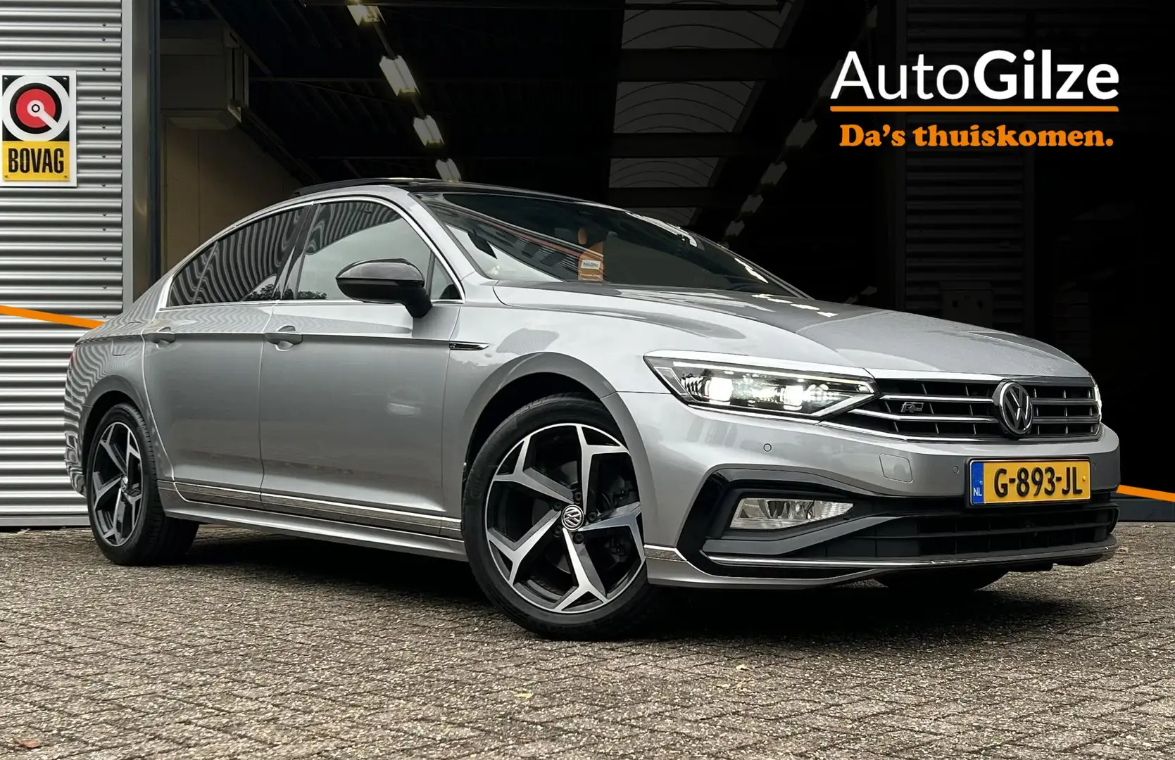 Volkswagen Passat 1.5 TSI Automaat R-Line Facelift l Pano l Virtual Grigio - 1