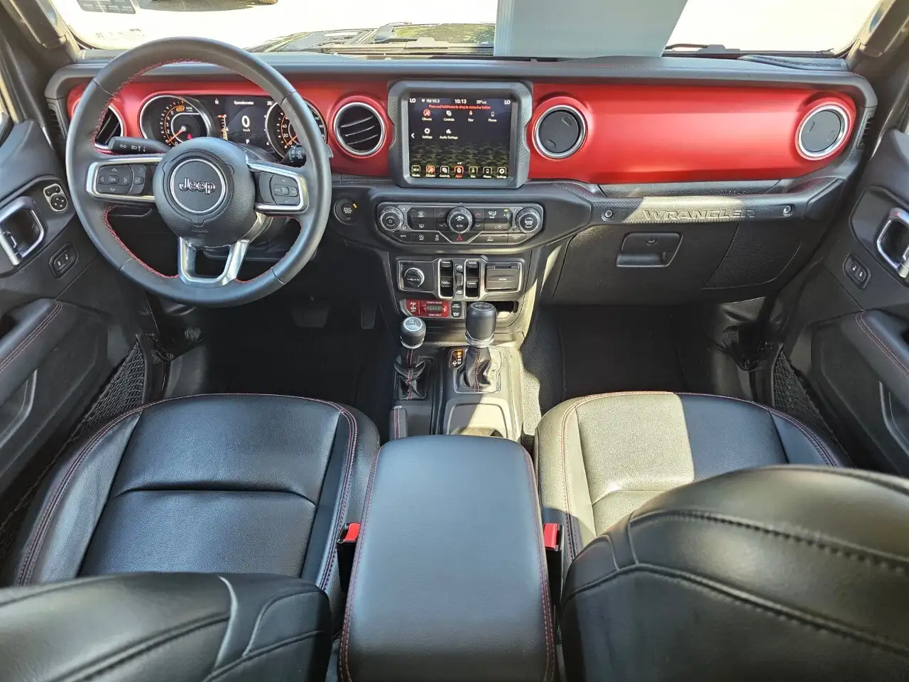 Jeep Wrangler photo Jeep Wrangler