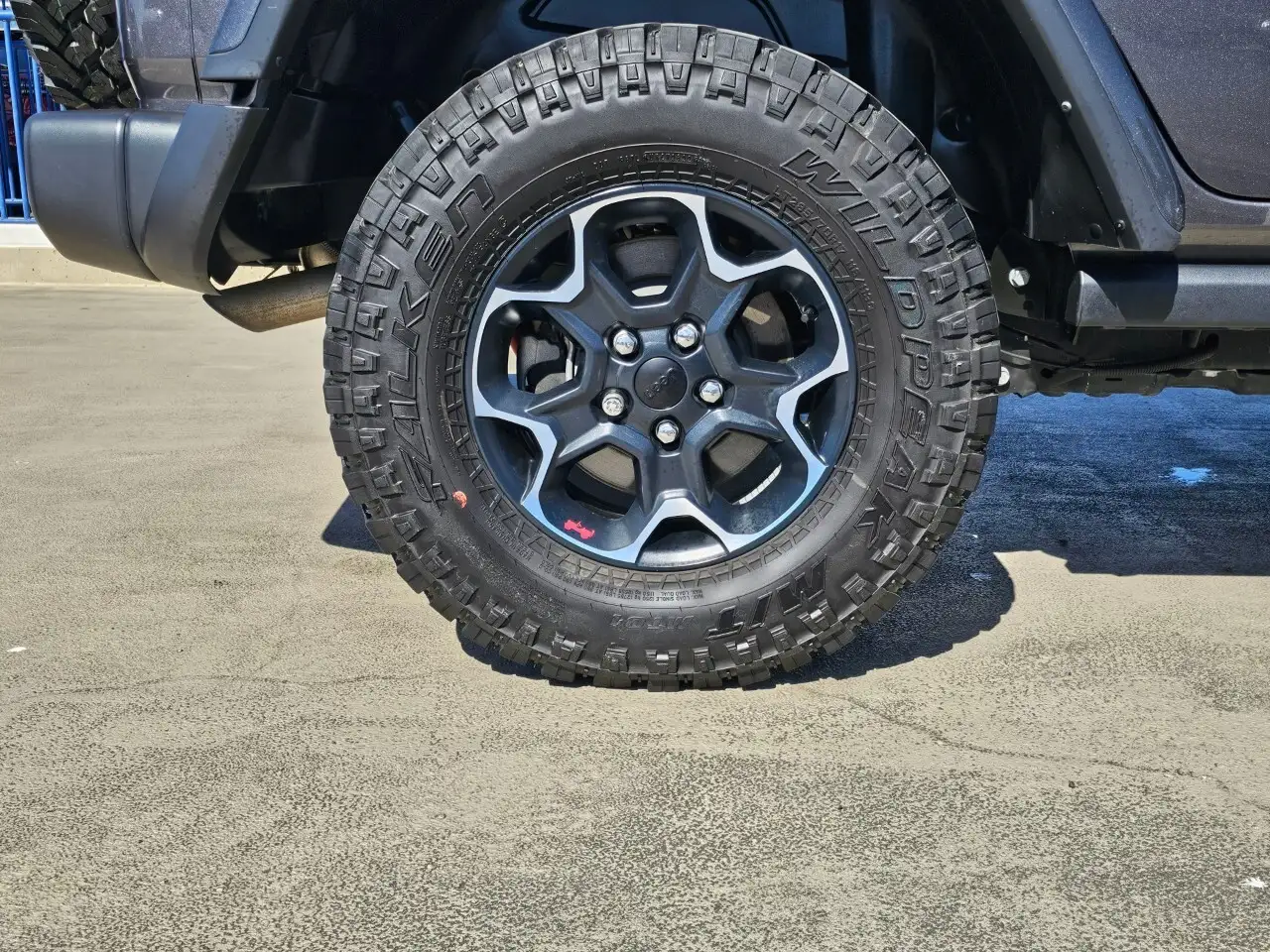 Jeep Wrangler photo Jeep Wrangler