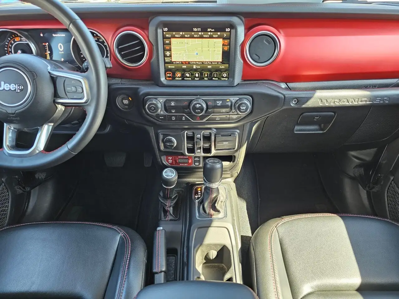 Jeep Wrangler photo Jeep Wrangler