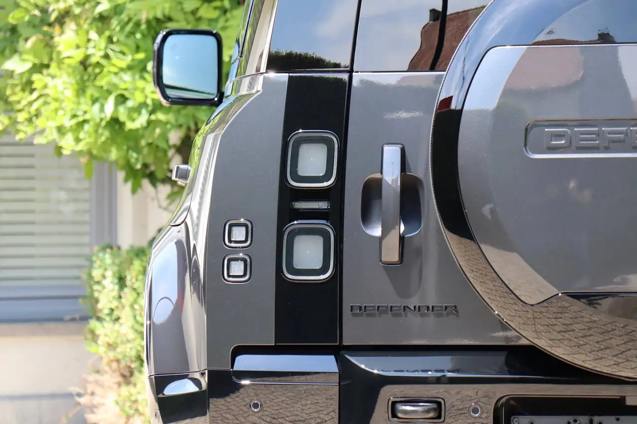 Land Rover Defender 110 P300e X-Dynamic HSE NP: !! TOPAANBOD !!, миниатюра 21