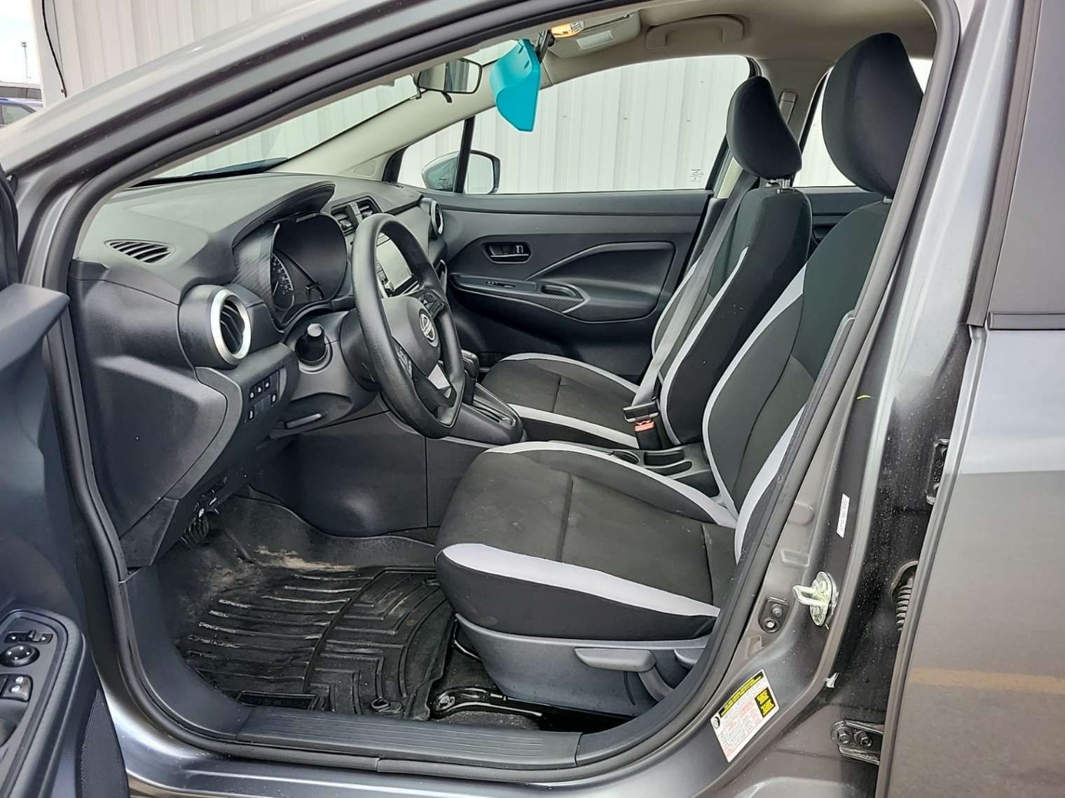 2025 Nissan Versa Cvt S — снимка 1