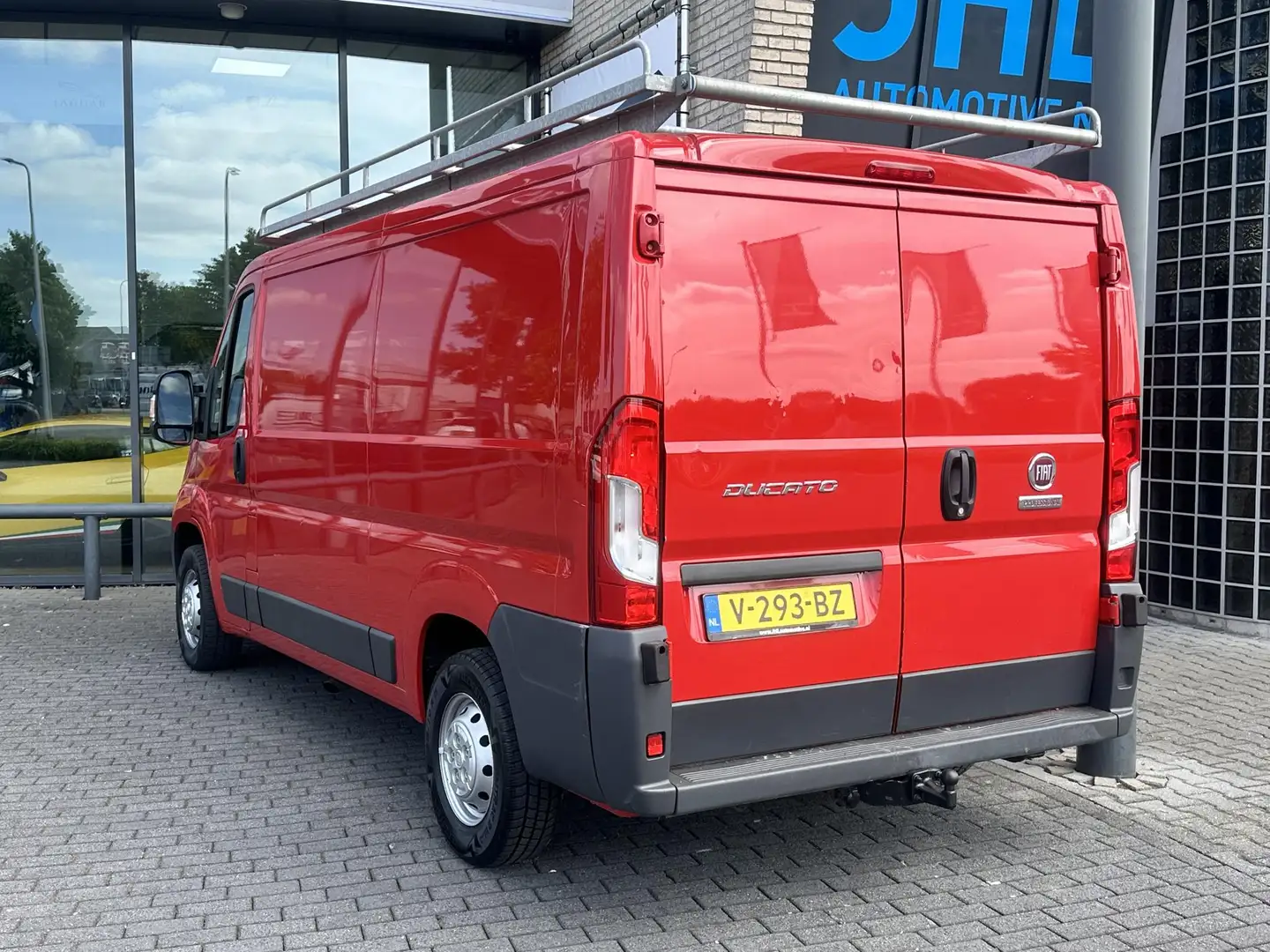 Fiat Ducato 30 2.3 MultiJet L2H1*A/C*HAAK*IMPERIAAL*TEL*3PERS* Rood - 2