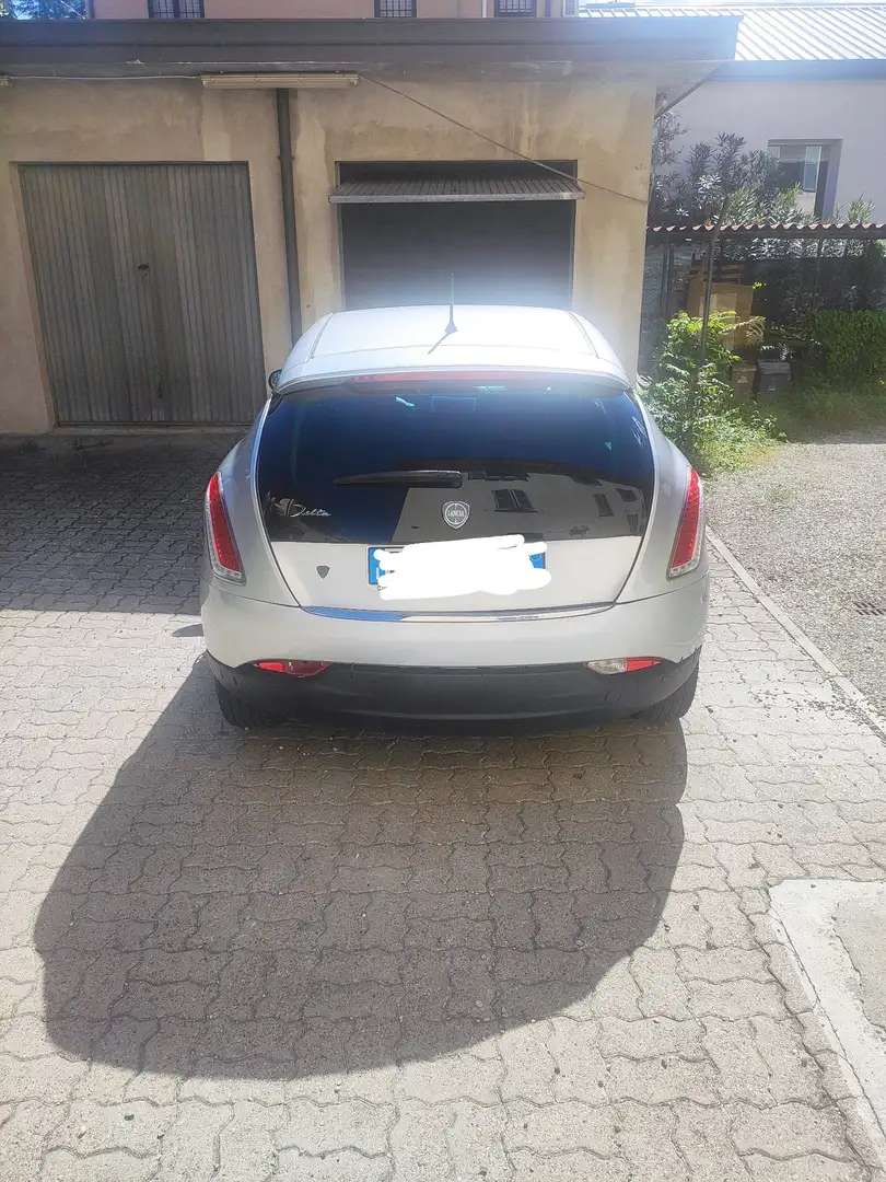 Lancia Delta 1.6 mjt Argento 120cv dpf - 1