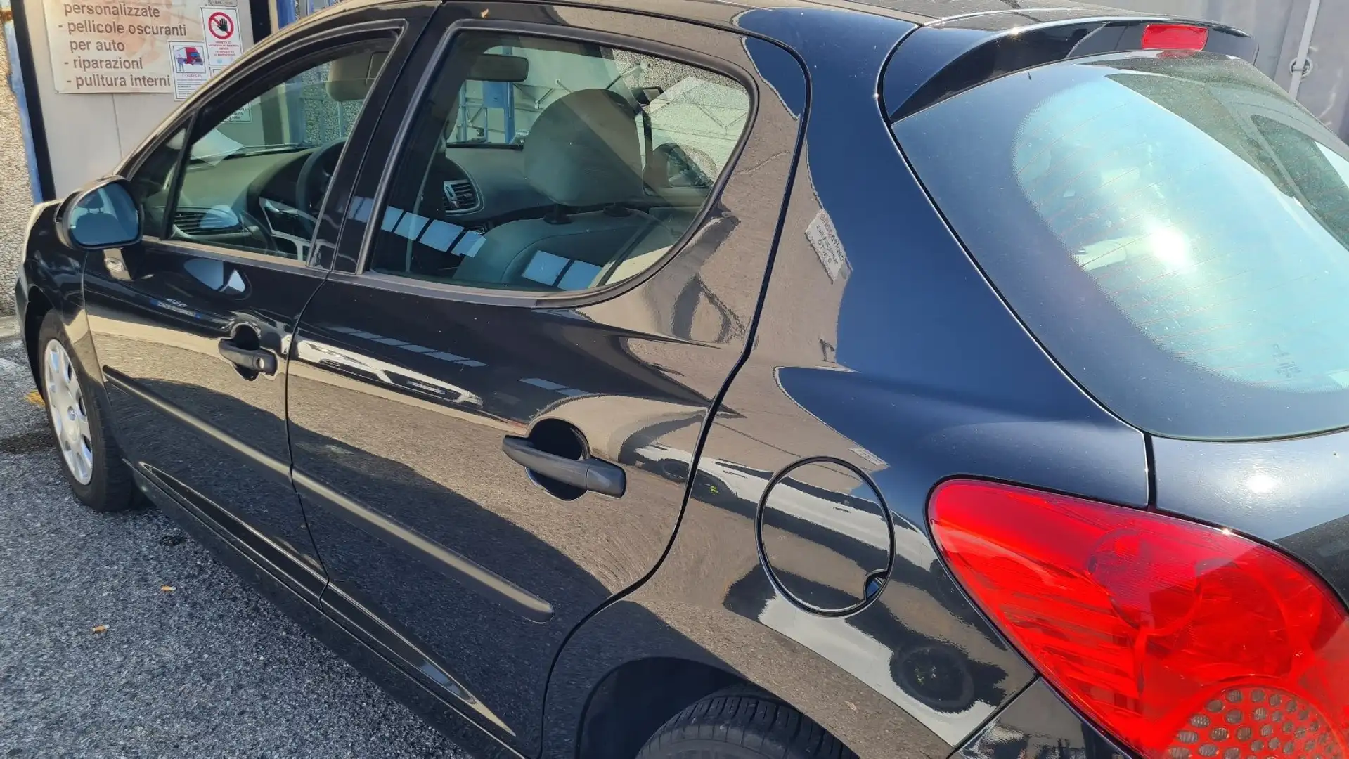 Peugeot 207 5p 1400 16v XS Nero - 2