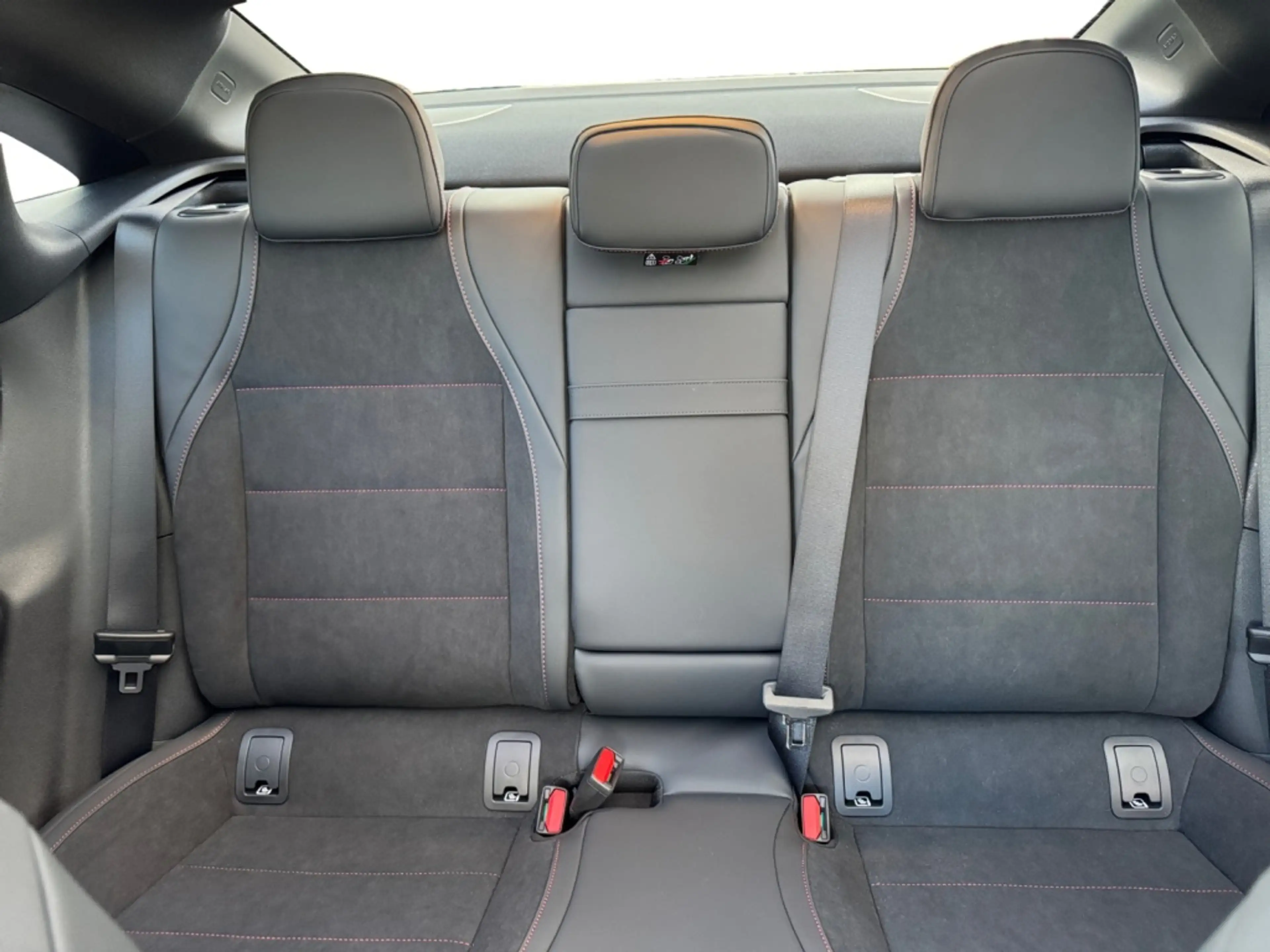 Mercedes-Benz CLA 250 + EQ +AMG+19Z+Night+MB.DRIVE+360°+MBEAM — photo 8