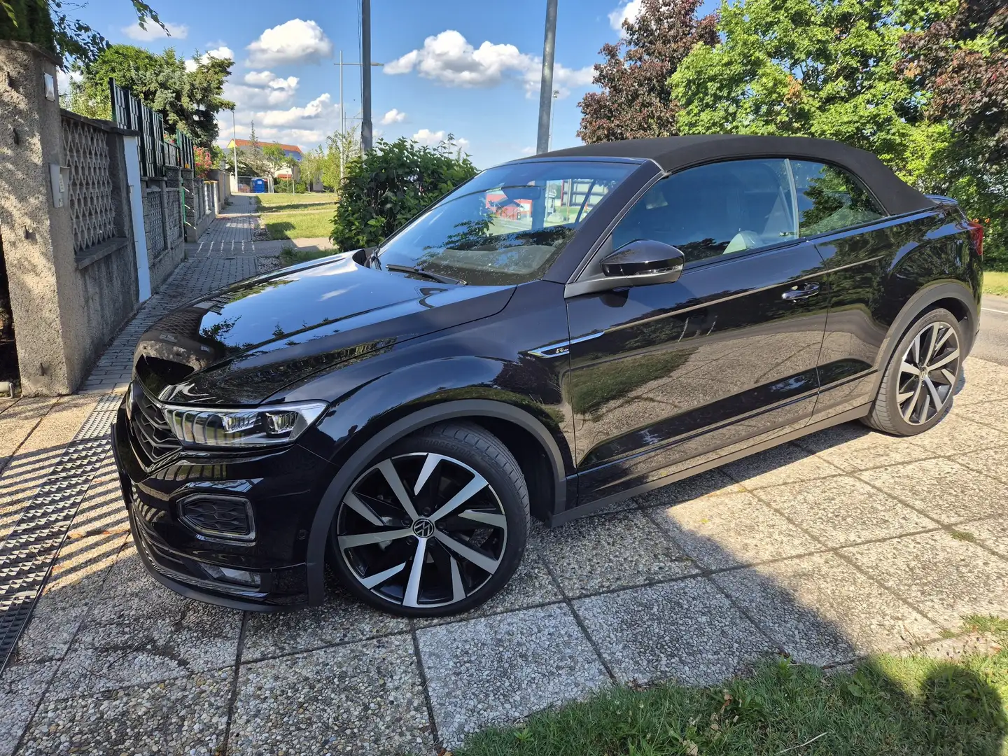 Volkswagen T-Roc Cabrio 1,5 TSI ACT R-Line DSG - 2