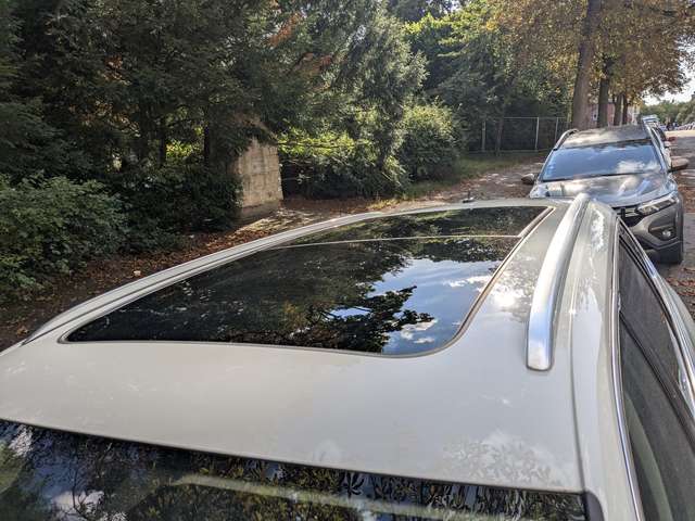 Volkswagen Passat Variant TOPP Highline BlueMotion Standheizung 150PS