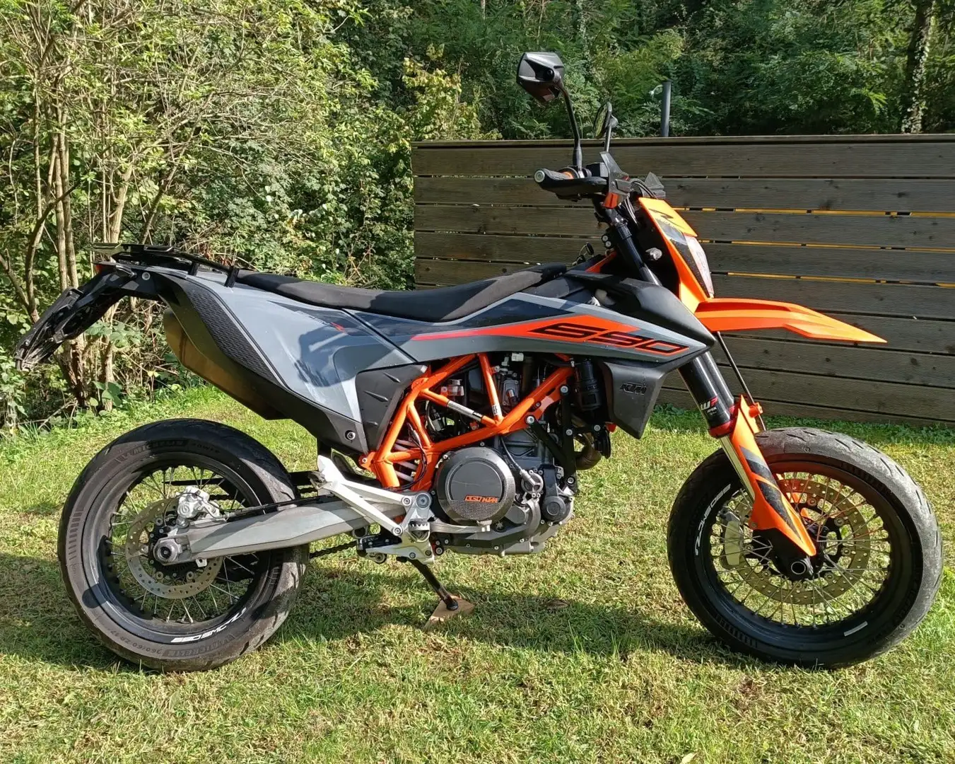 KTM 690 SMC R supermotard Grigio - 1