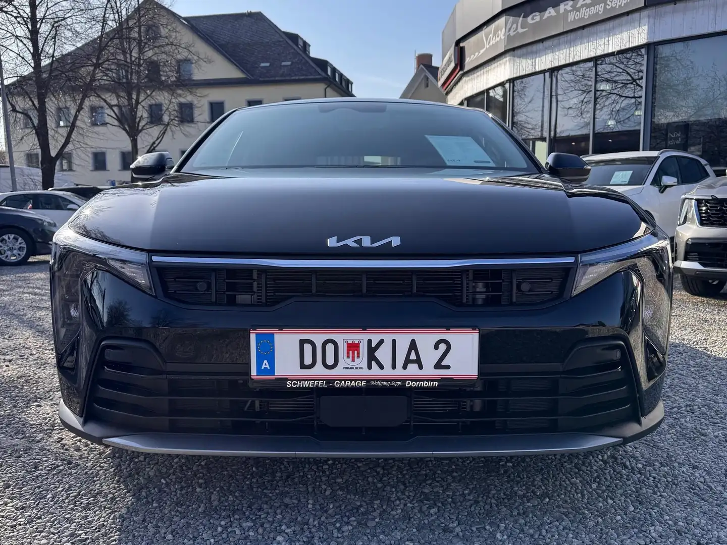 Kia K4 1,0 TGDI Silber 48V Schwarz - 2